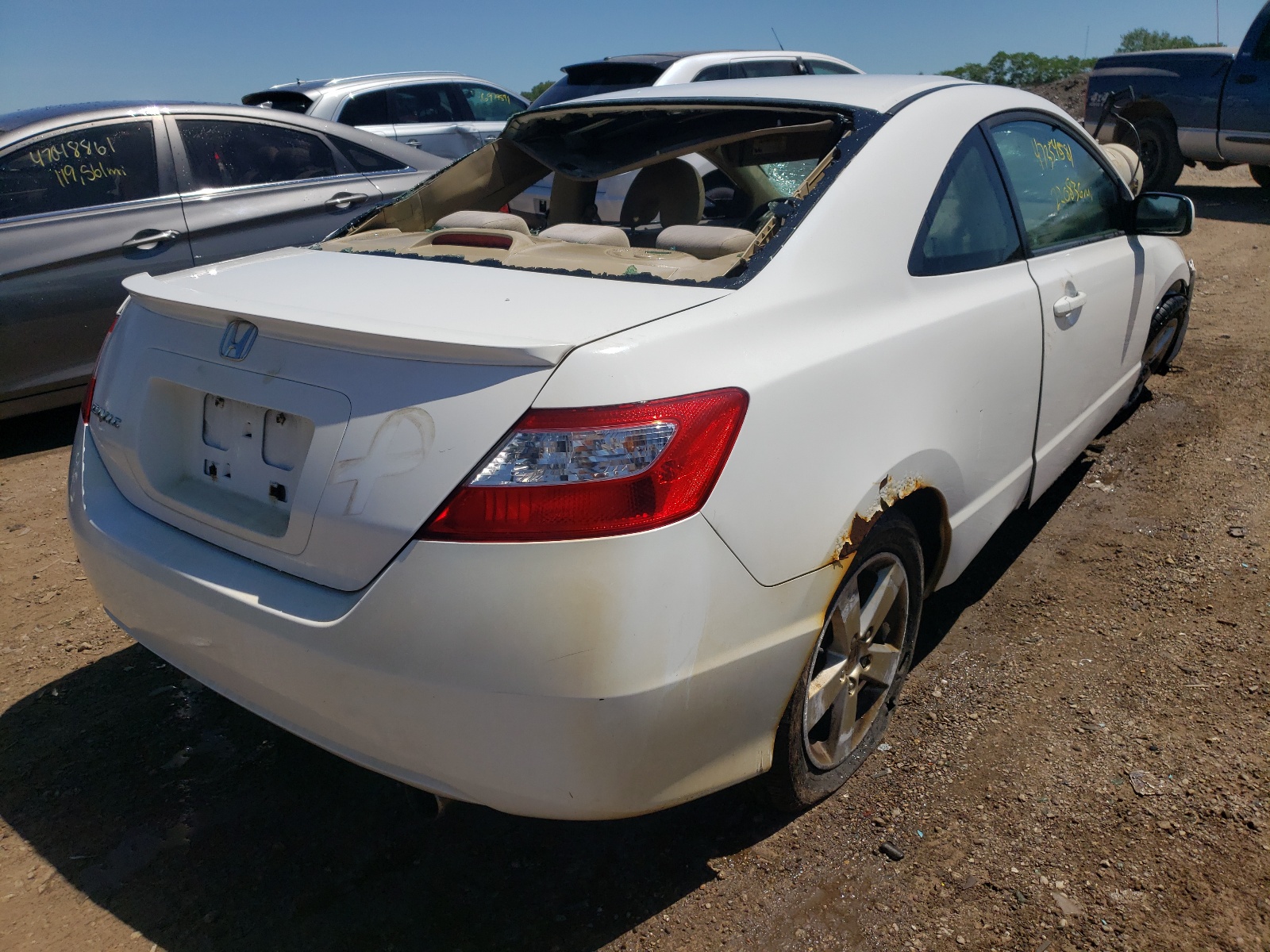 Photo 17 from auction – 2007 HONDA CIVIC EX with VIN 2HGFG12807H552197
