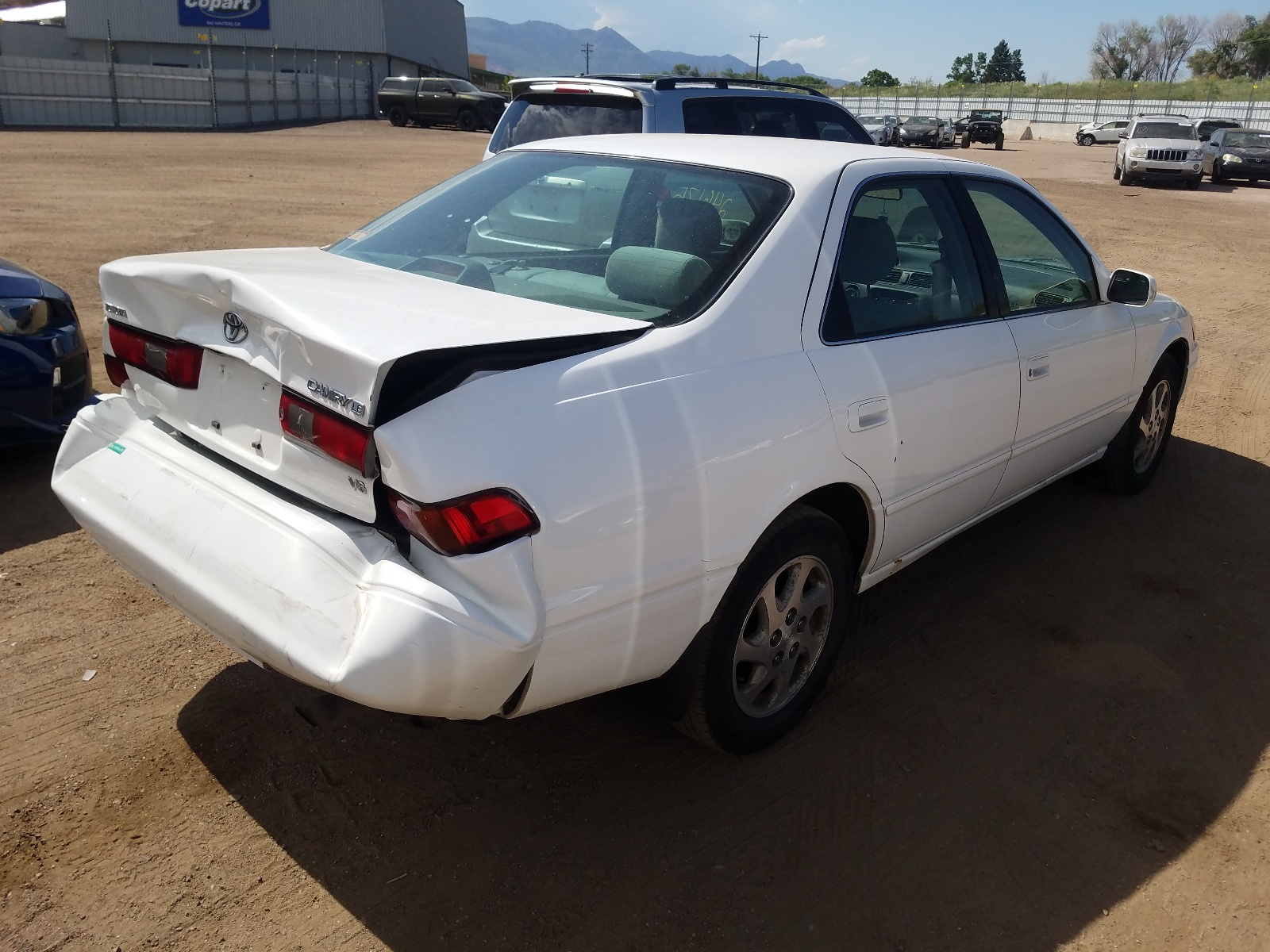Photo 4 from auction – 1999 TOYOTA CAMRY LE with VIN JT2BF22K8X0163595