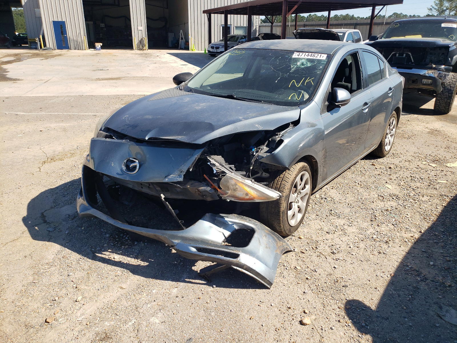 Photo 2 from auction – 2012 MAZDA 3 I with VIN JM1BL1UF1C1615255