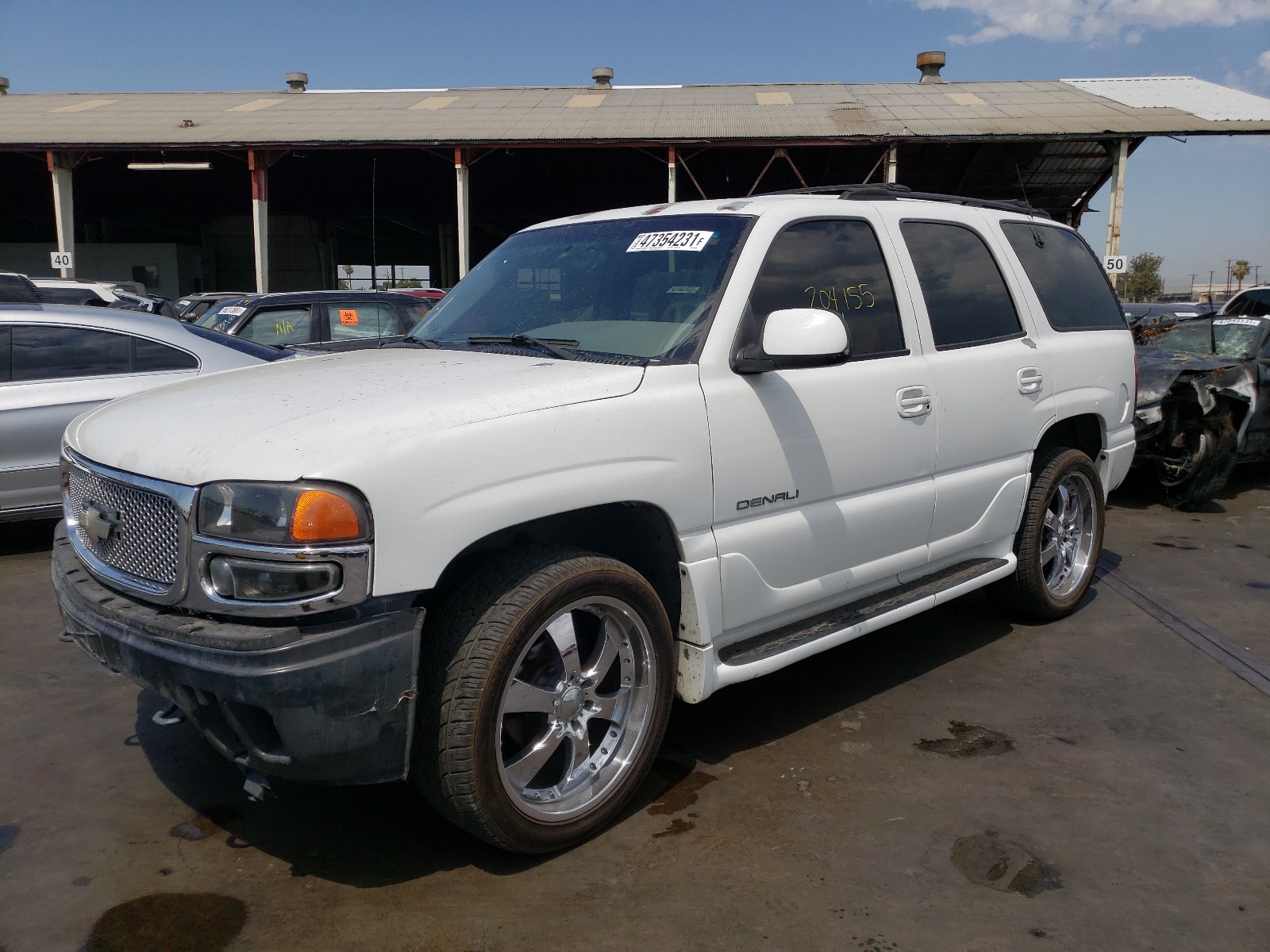 صورة رقم 2 من المزاد - 2001 GMC DENALI مع VIN 1GKEK63U71J240860