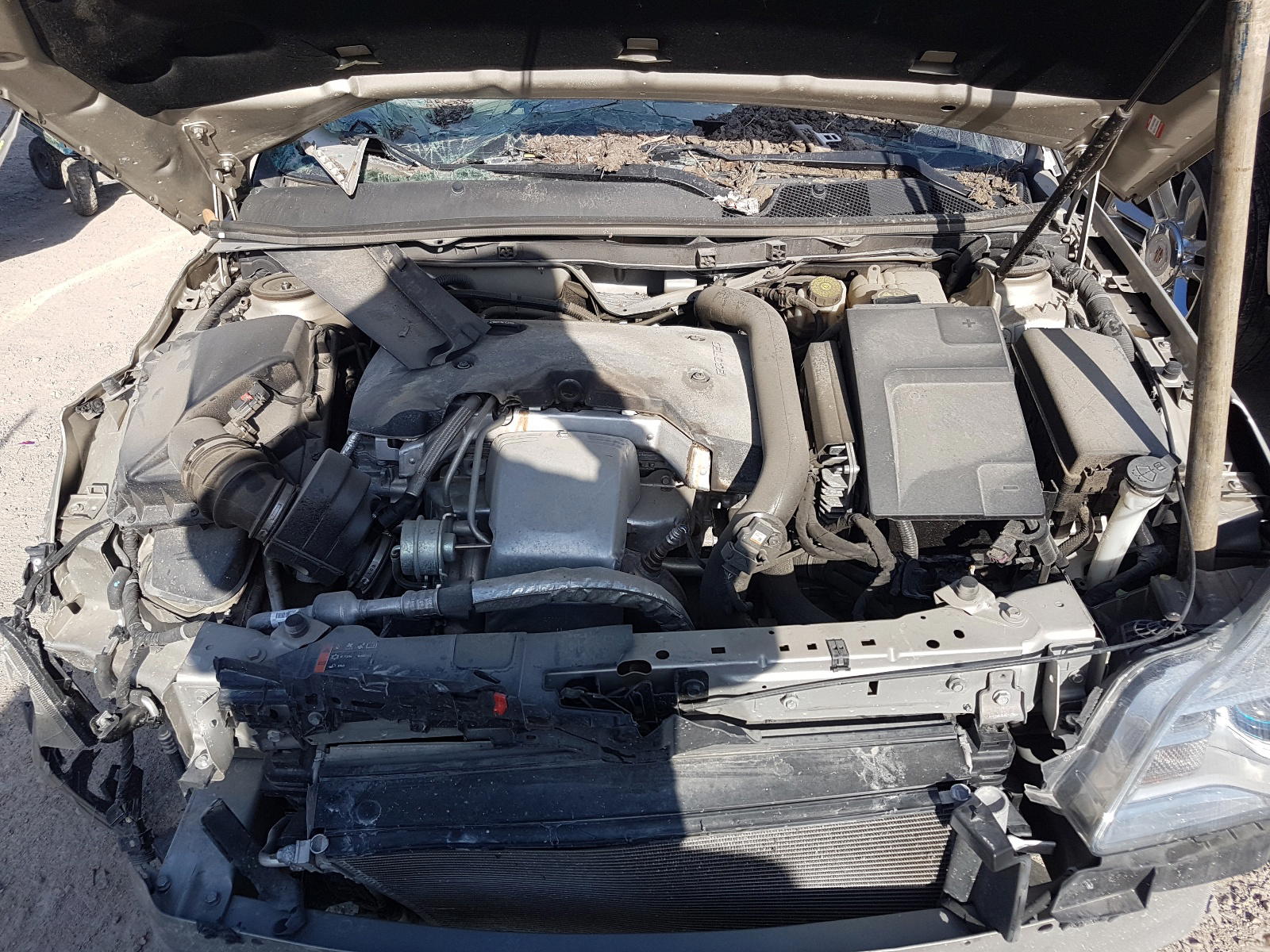 Photo 7 from auction – 2016 BUICK REGAL with VIN 2G4GK5EX1G9201607