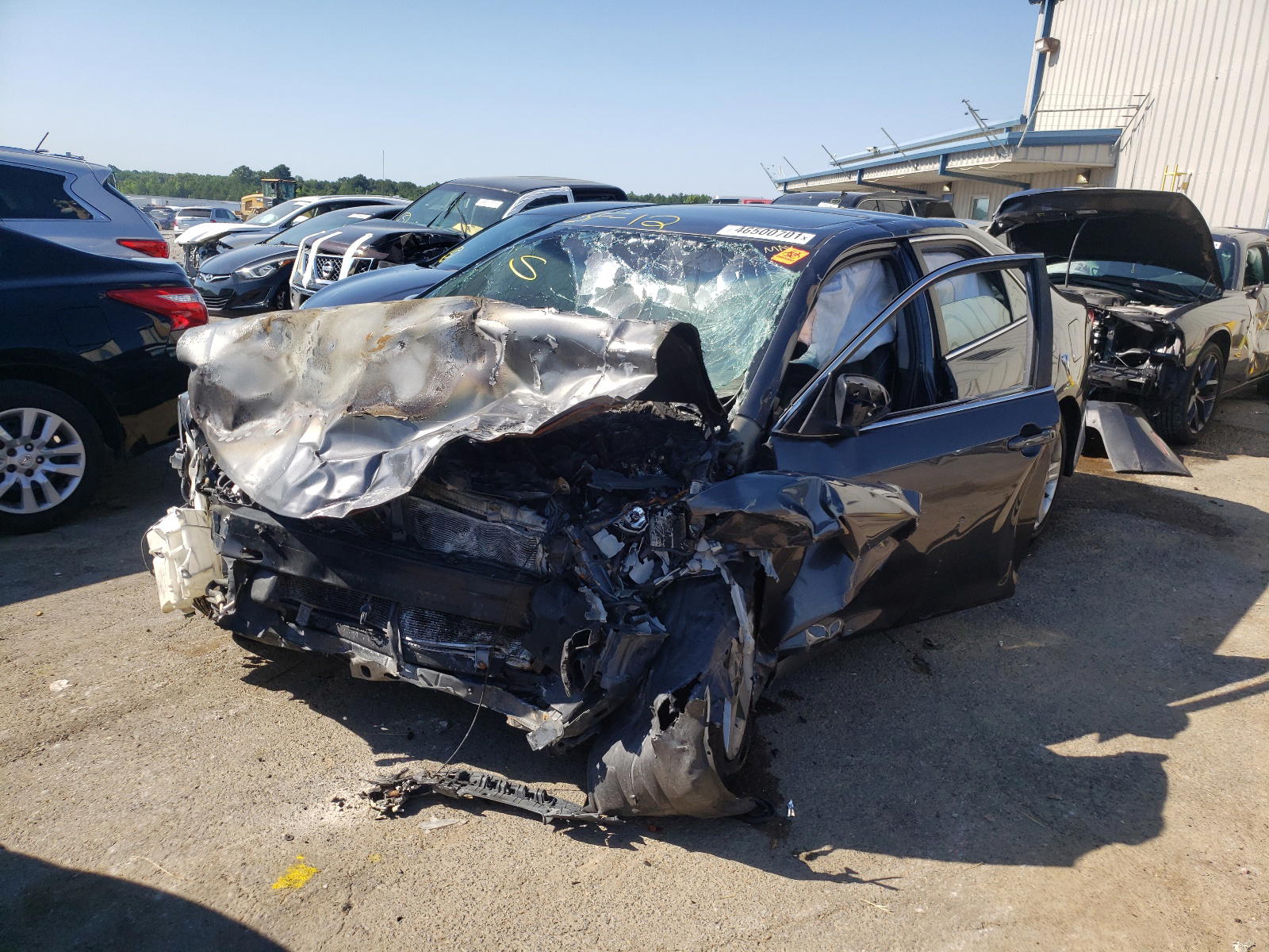 Photo 2 from auction – 2012 TOYOTA CAMRY BASE with VIN 4T1BF1FK4CU091630