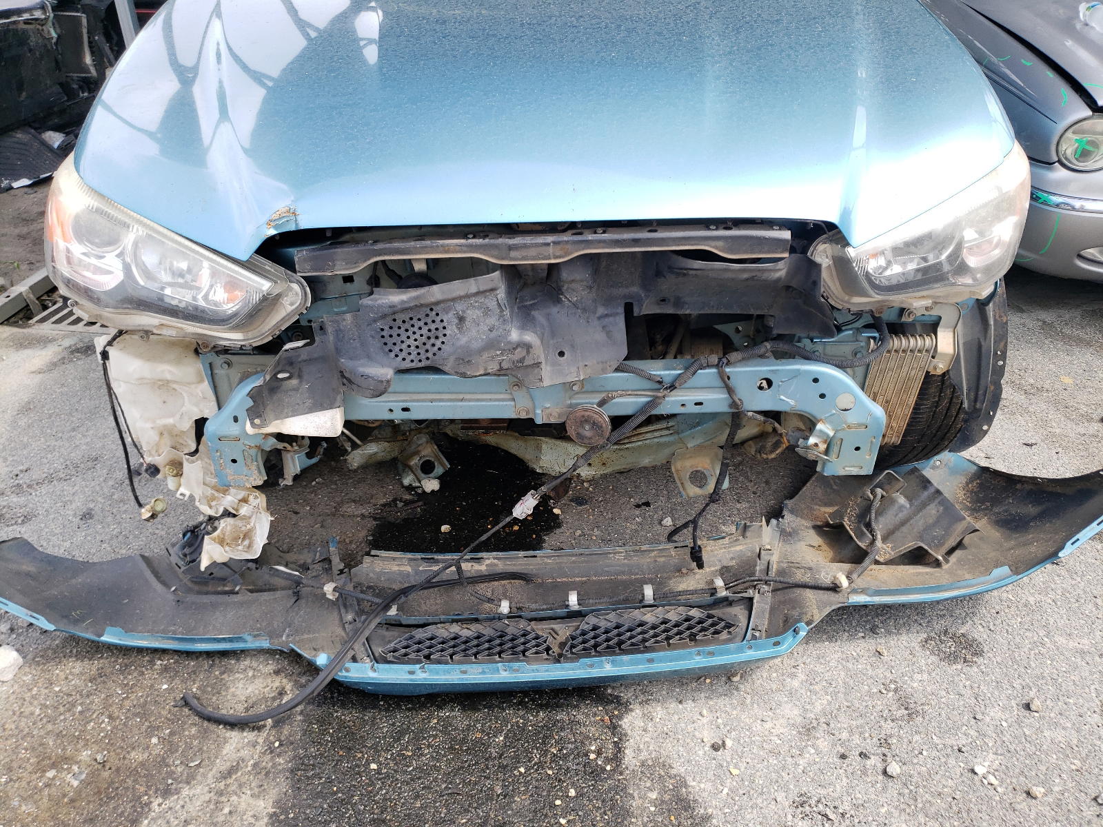 Photo 9 from auction – 2012 MITSUBISHI OUTLANDER with VIN JA4AP4AU2CZ003257