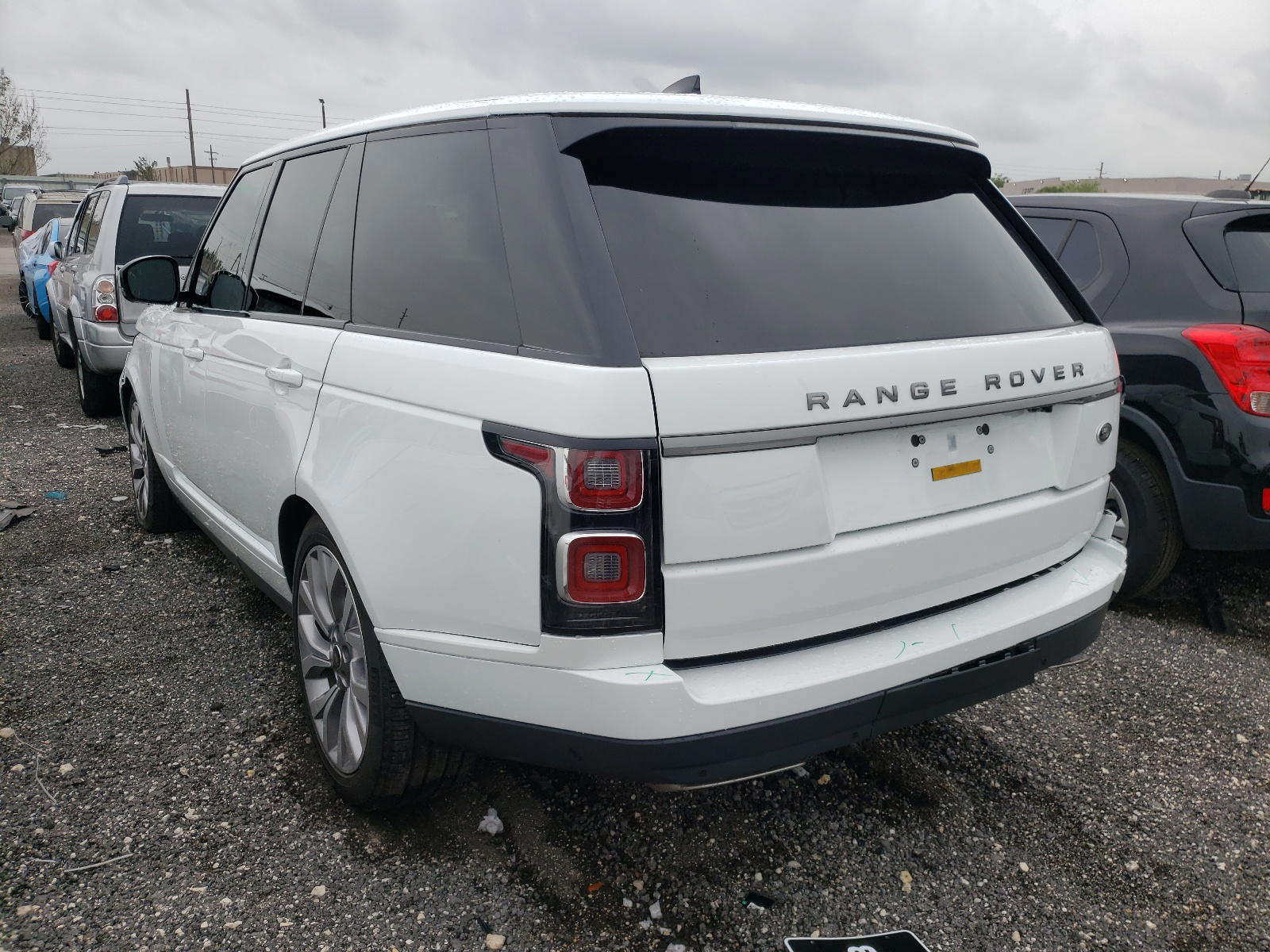 Photo 3 from auction – 2018 LAND ROVER RANGE ROVE with VIN SALGR2RV2JA396256