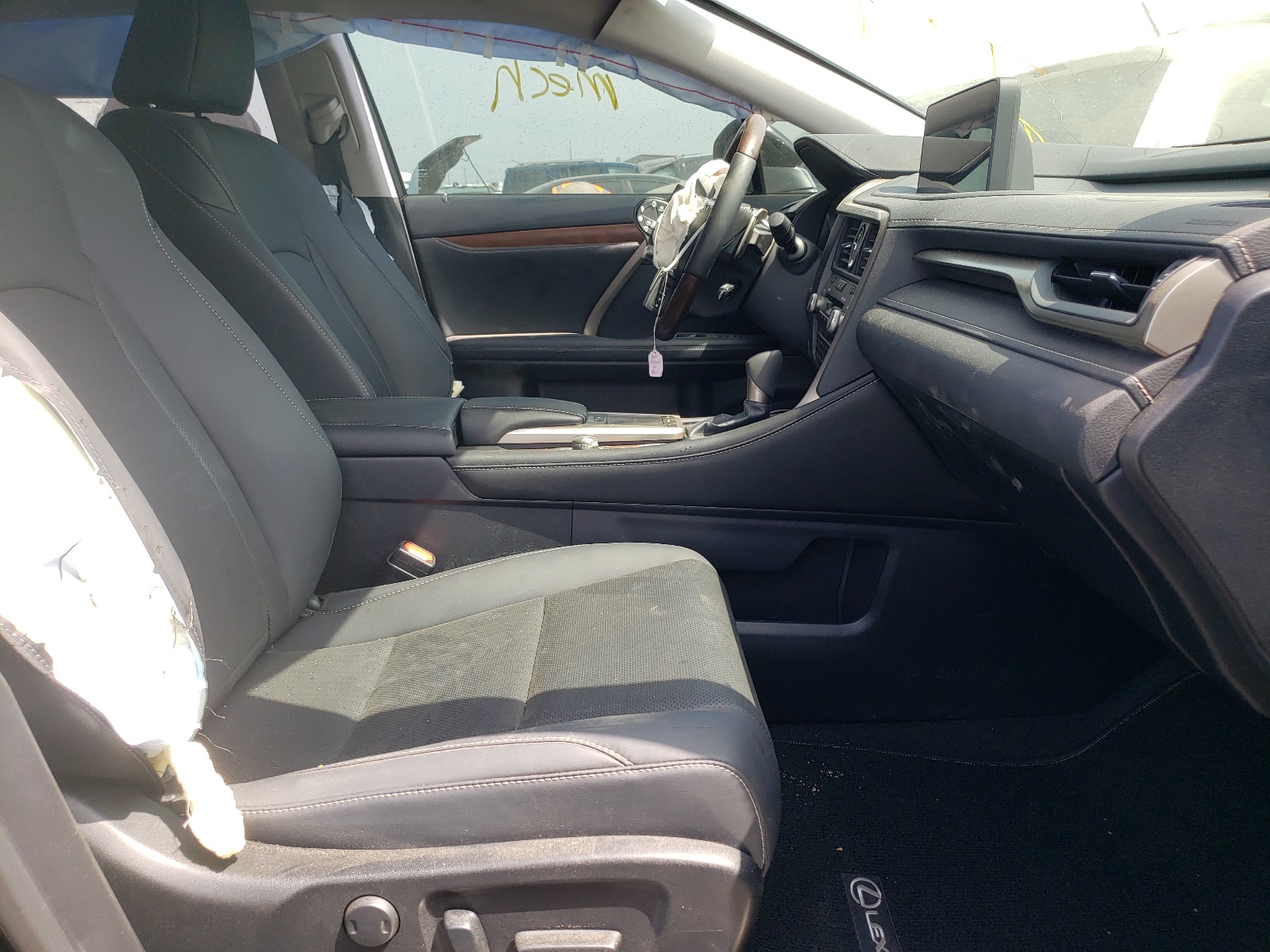 Photo 5 from auction – 2021 LEXUS RX 350 L with VIN JTJHZKFA0M2029168