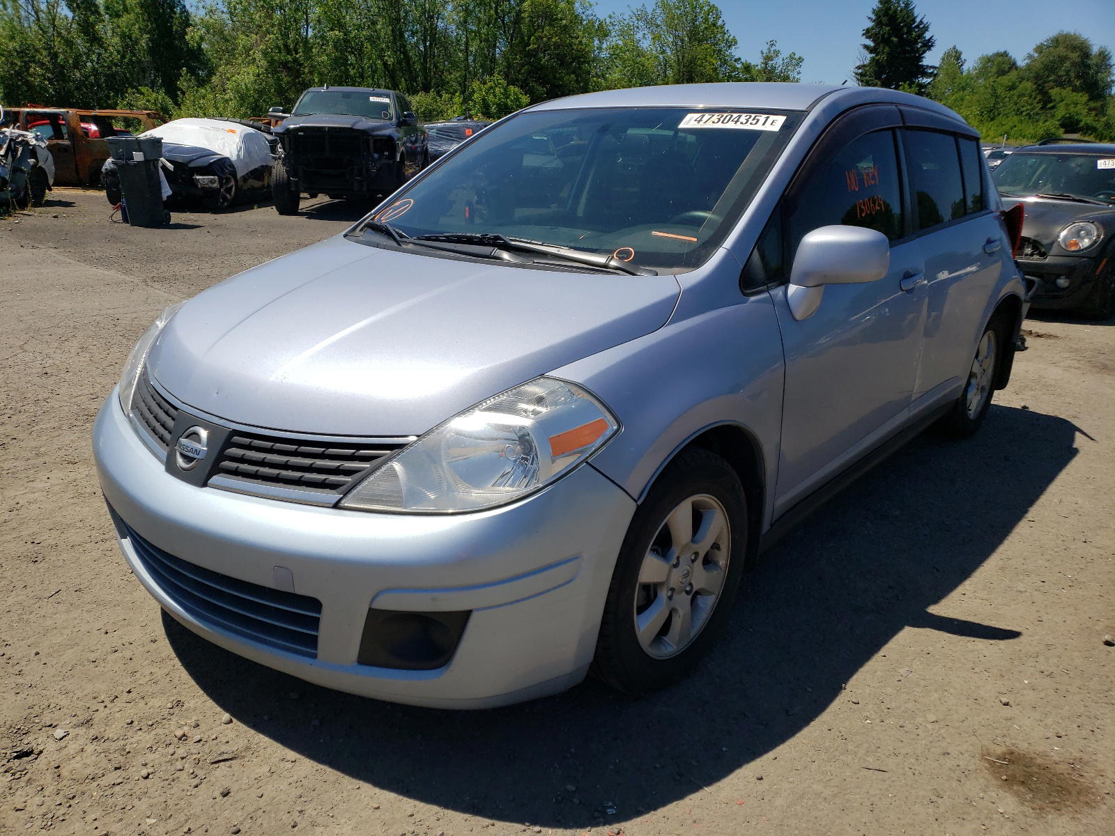 Photo 2 from auction – 2009 NISSAN VERSA with VIN 3N1BC13E49L386910