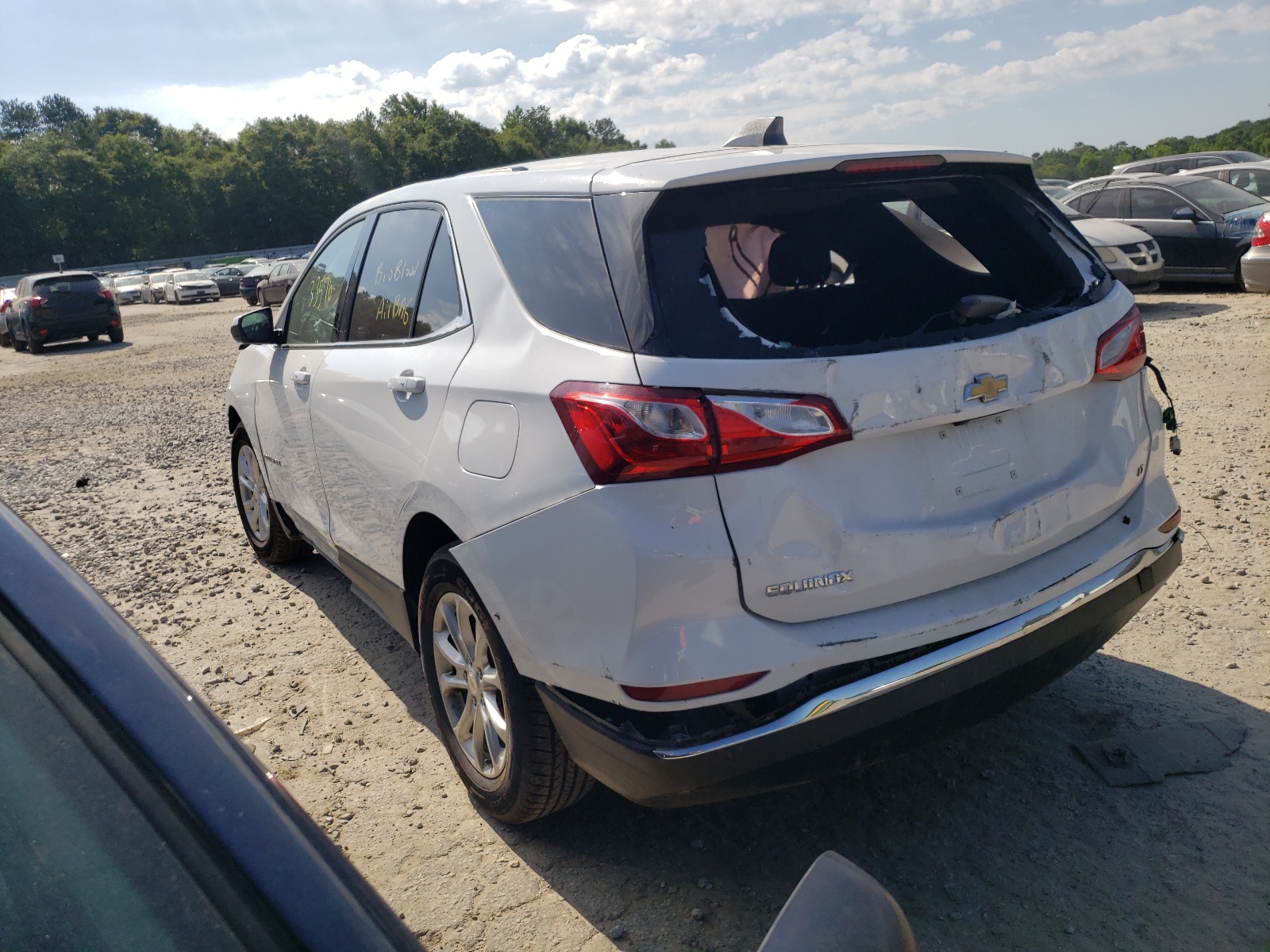 Photo 3 from auction – 2019 CHEVROLET EQUINOX LT with VIN 2GNAXKEV7K6108245