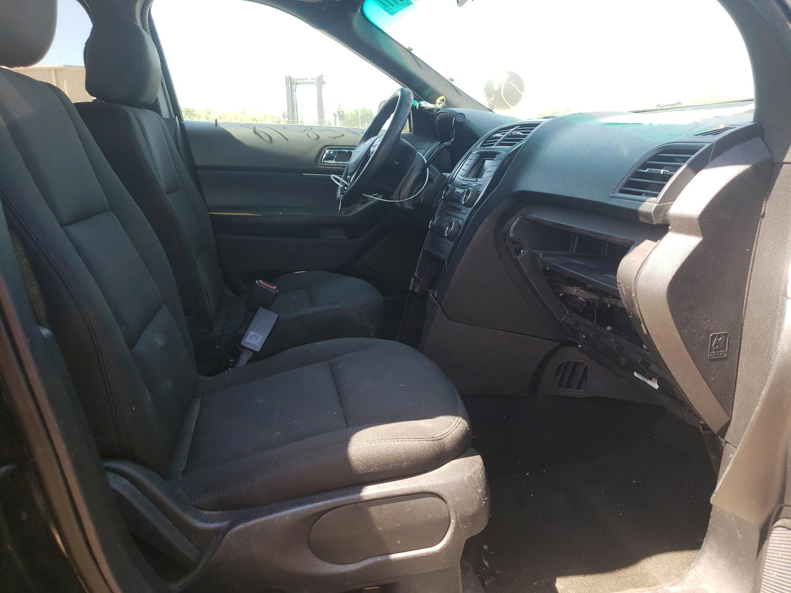 Photo 5 from auction – 2016 FORD EXPLORER P with VIN 1FM5K8ARXGGB28397
