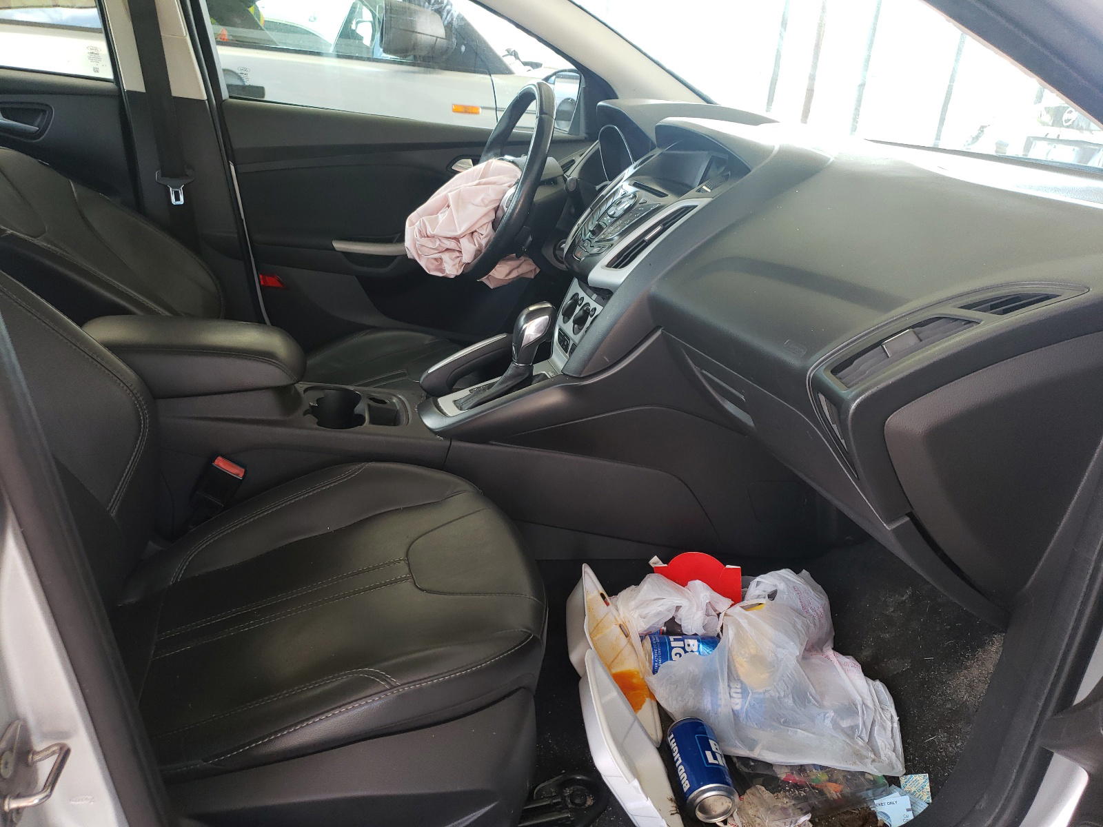 Photo 5 from auction – 2013 FORD FOCUS SE with VIN 1FADP3F27DL162824