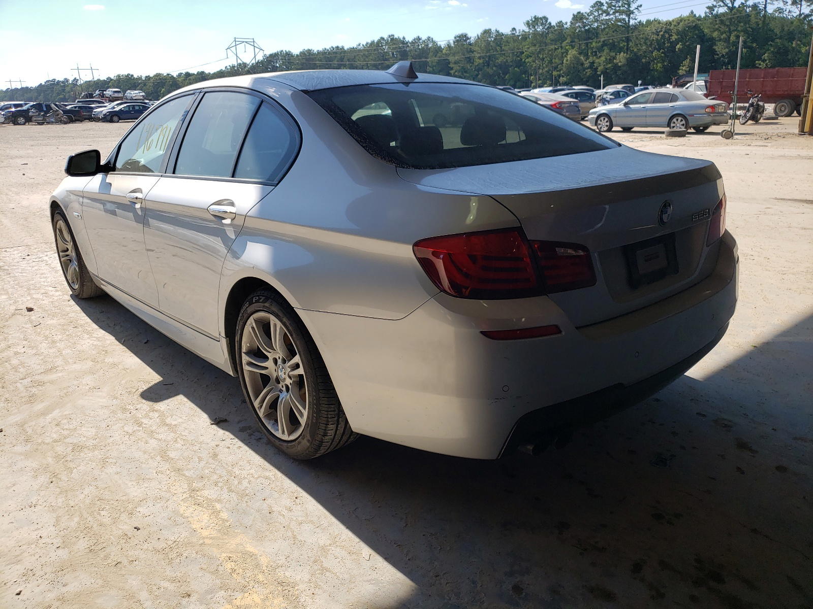 Photo 3 from auction – 2011 BMW 528 I with VIN WBAFR1C58BC743355
