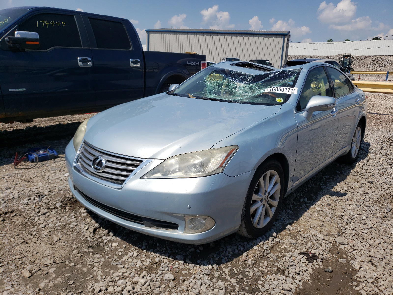 Photo 2 from auction – 2012 LEXUS ES 350 with VIN JTHBK1EG8C2492024