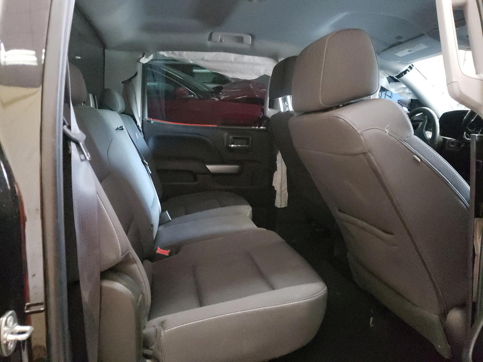 Photo 6 from auction – 2018 CHEVROLET SILVERADO with VIN 3GCUKREC2JG204878
