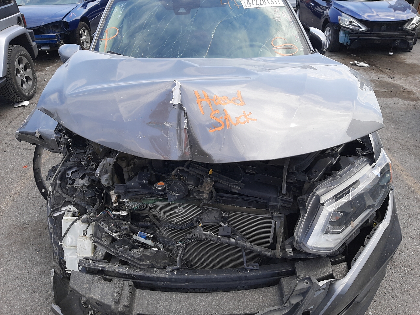 Photo 7 from auction – 2020 NISSAN ROGUE S with VIN KNMAT2MV7LP500472