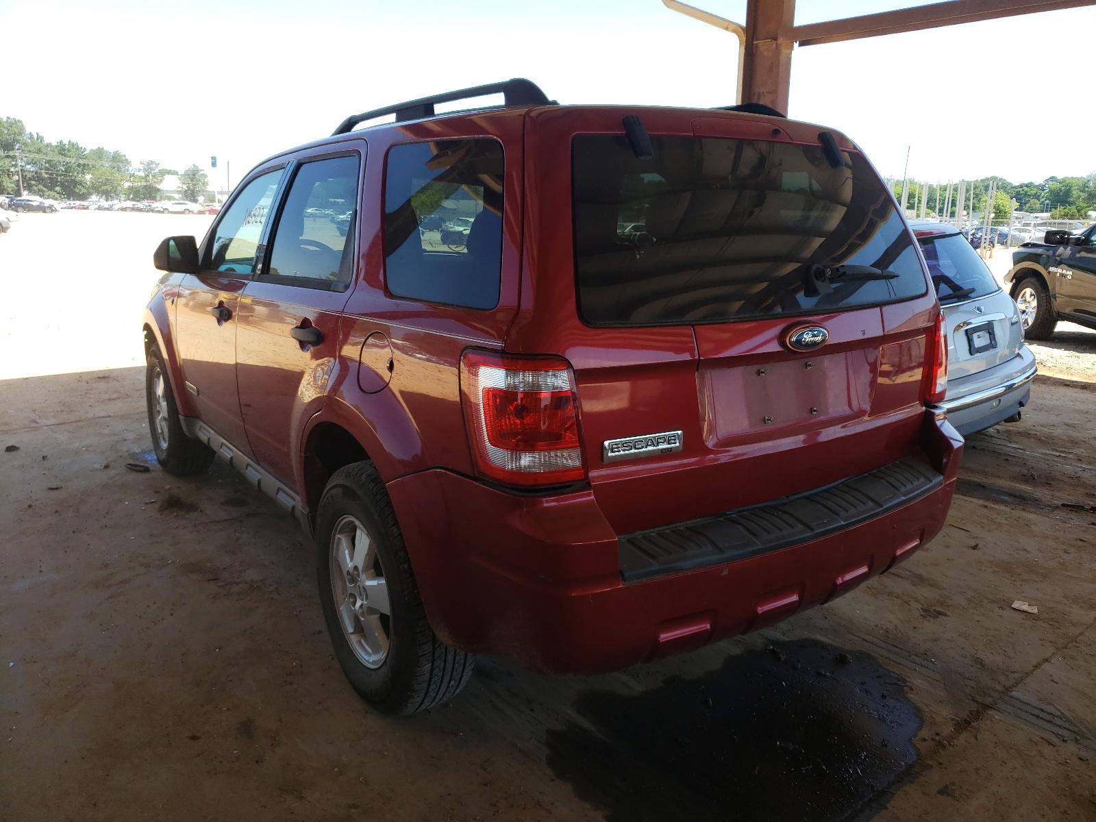 Photo 3 from auction – 2008 FORD ESCAPE XLT with VIN 1FMCU03128KA08702