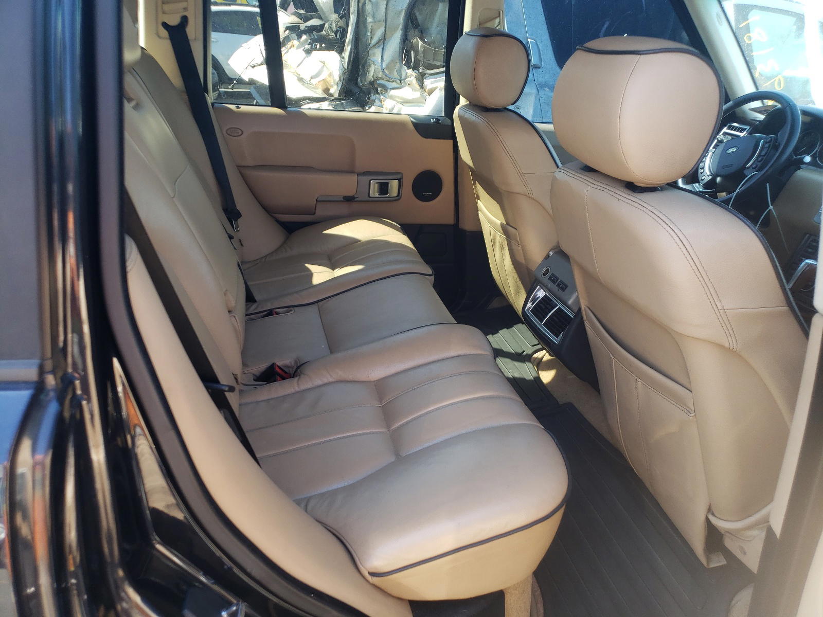 Photo 6 from auction – 2004 LAND ROVER RANGE ROVE with VIN SALME11484A168164