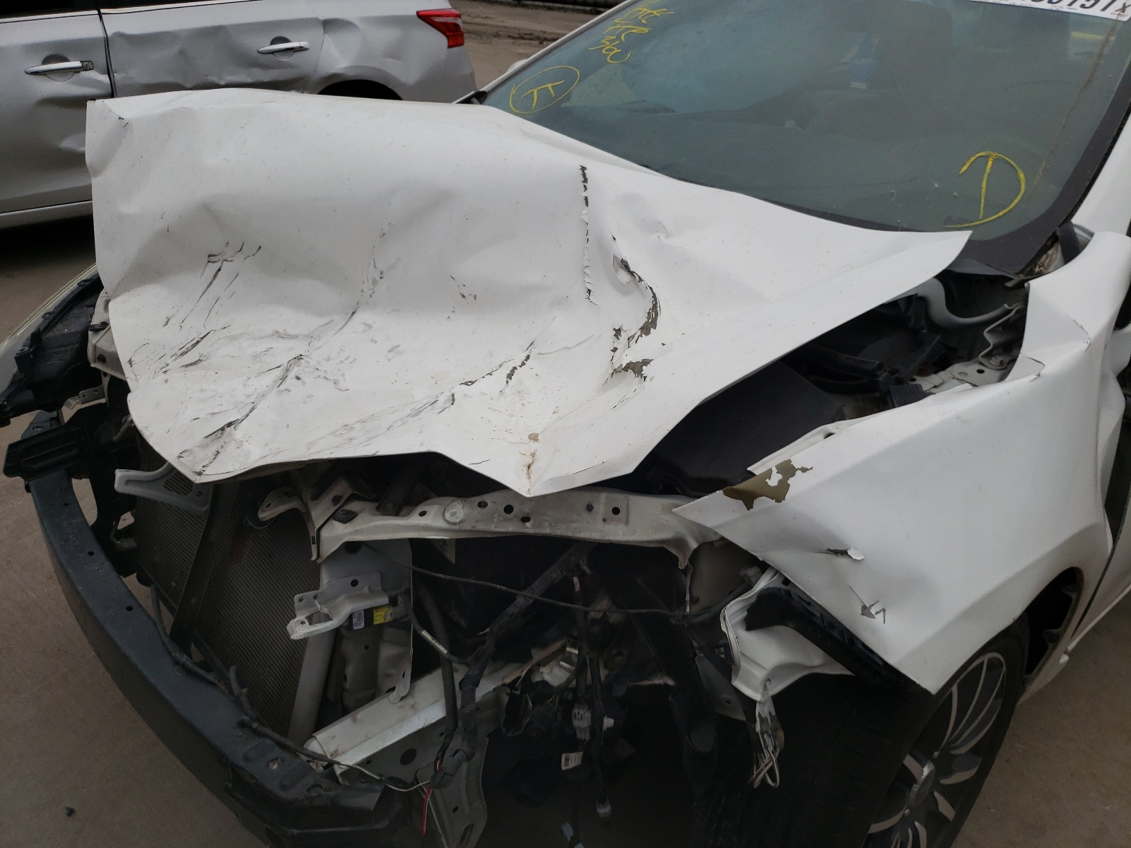 Photo 9 from auction – 2014 TOYOTA COROLLA L with VIN 5YFBURHE5EP096187