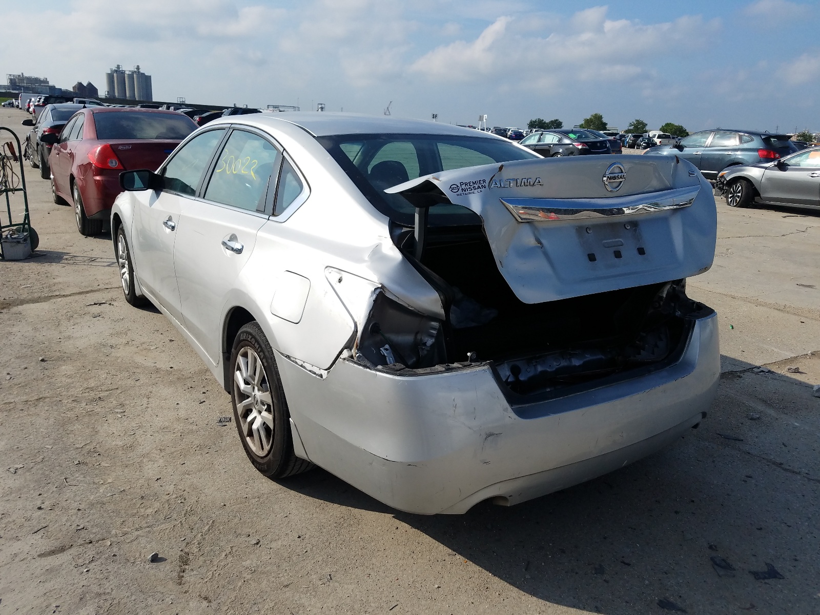Photo 3 from auction – 2015 NISSAN ALTIMA 2.5 with VIN 1N4AL3AP8FN367383