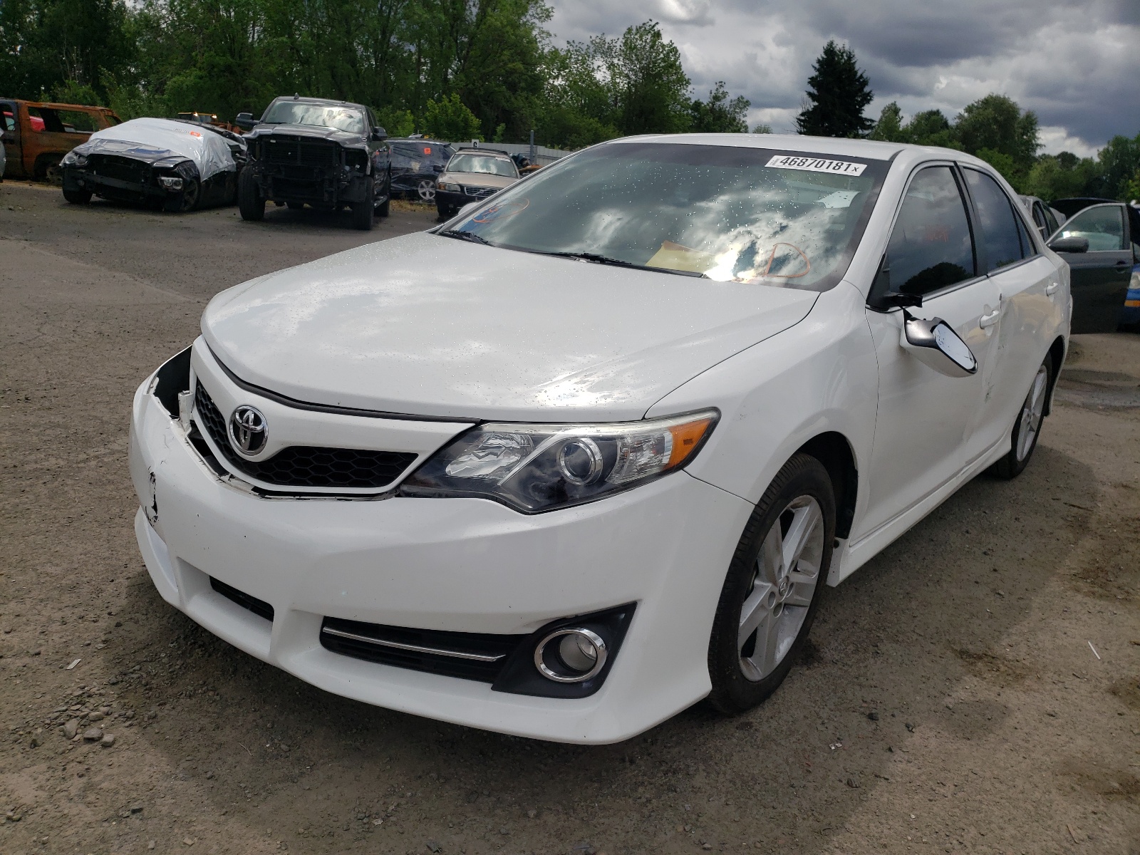 Photo 2 from auction – 2014 TOYOTA CAMRY L with VIN 4T1BF1FK8EU803530