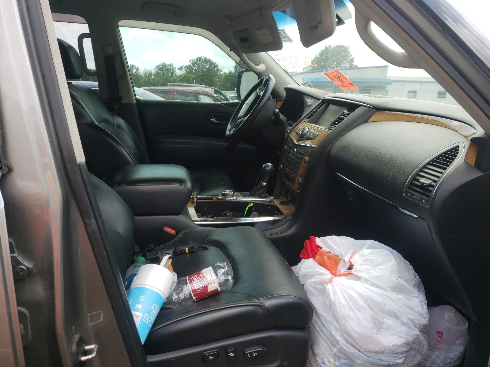 Photo 5 from auction – 2014 INFINITI QX80 with VIN JN8AZ2NEXE9067125