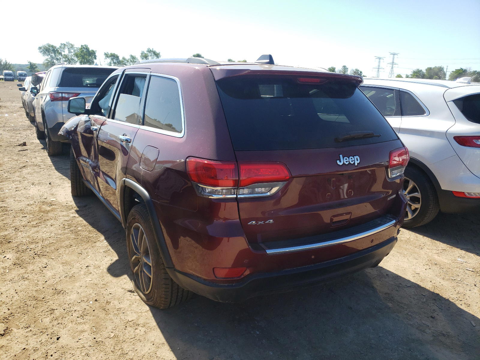 Photo 3 from auction – 2019 JEEP CHEROKEE with VIN 1C4RJFBG5KC693103