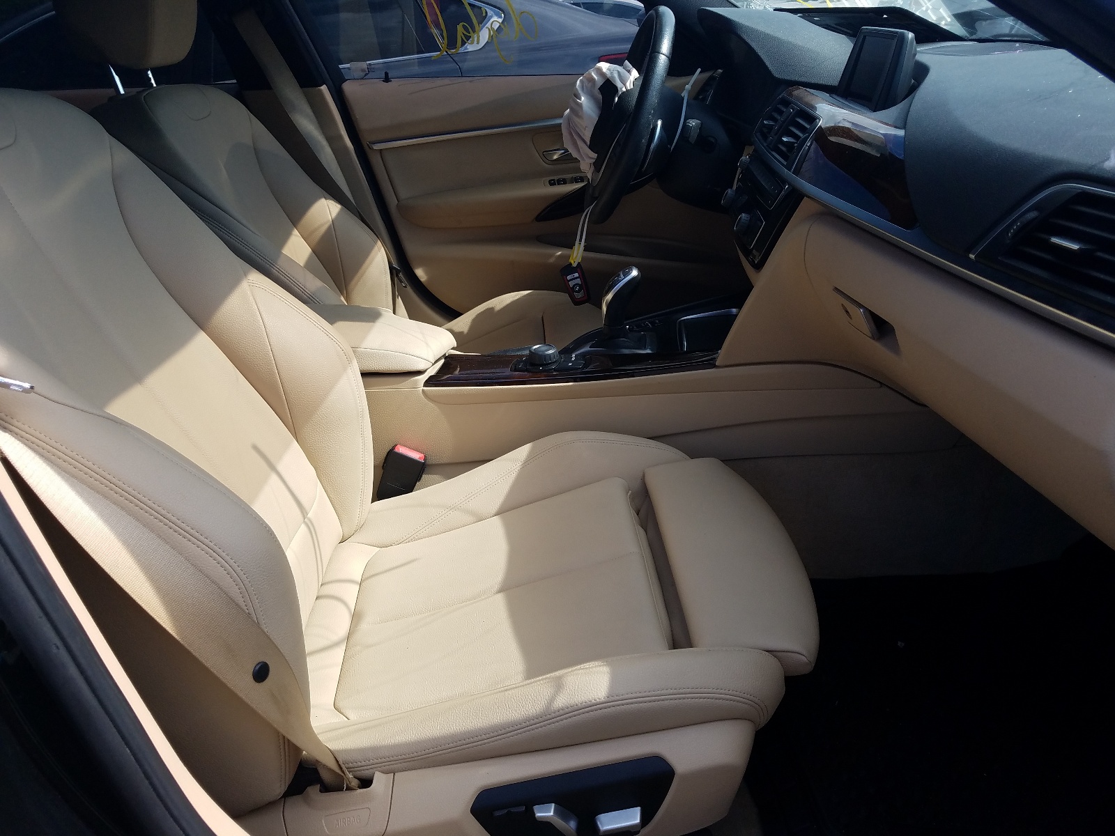 Photo 5 from auction – 2016 BMW 328 I SULE with VIN WBA8E9C52GK644076