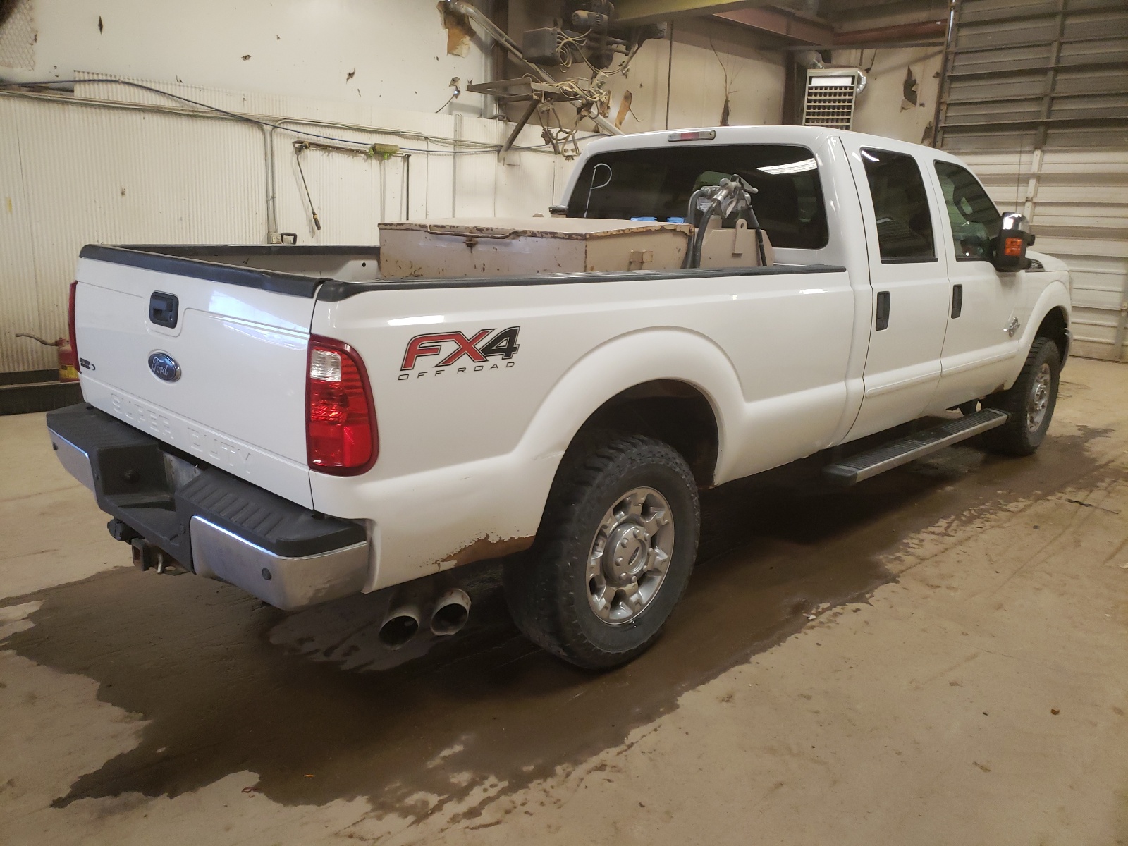 Photo 4 from auction – 2013 FORD F350 SUPER with VIN 1FT8W3BT8DEB29154