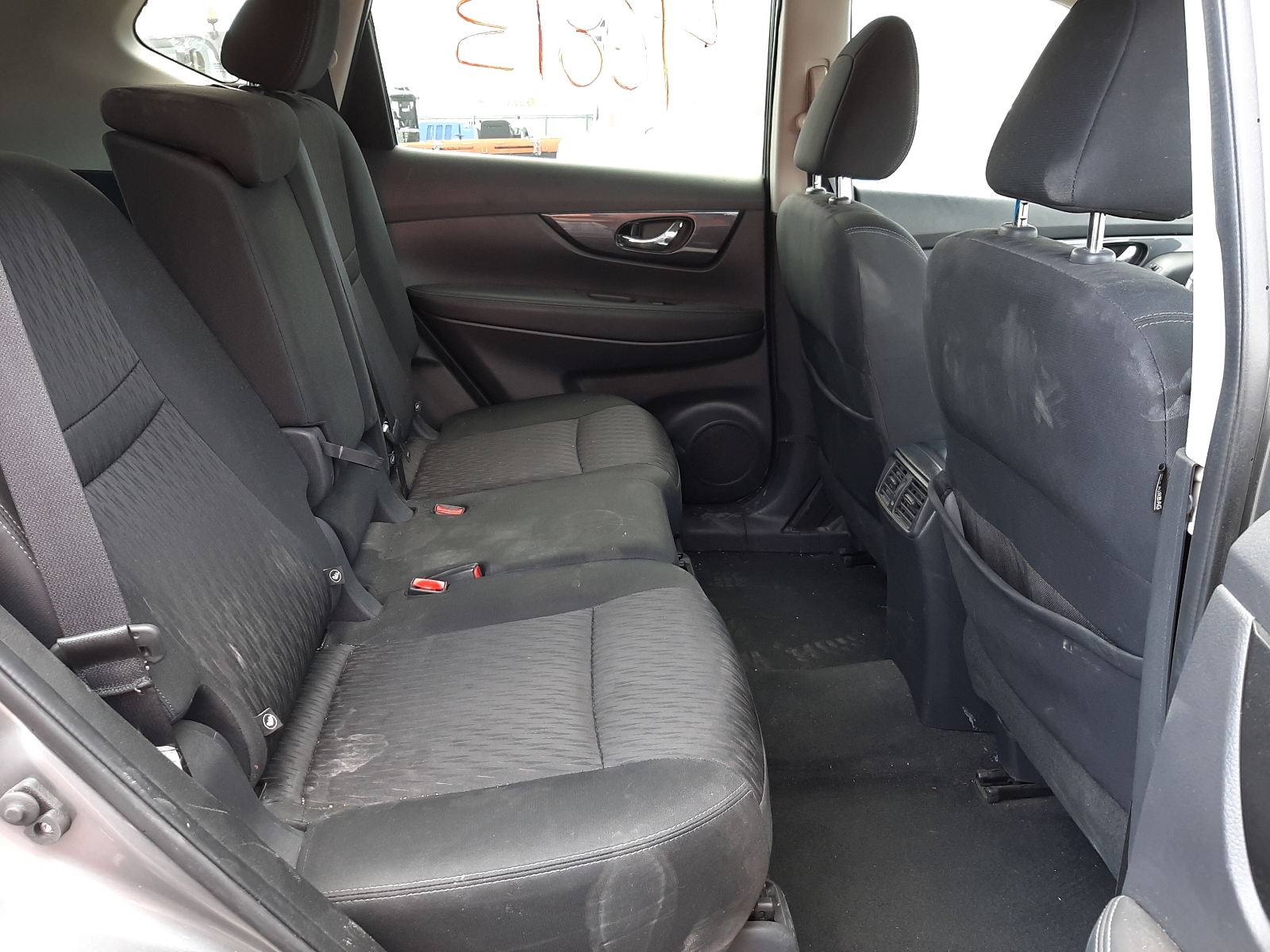 Photo 6 from auction – 2020 NISSAN ROGUE S with VIN KNMAT2MV7LP500472
