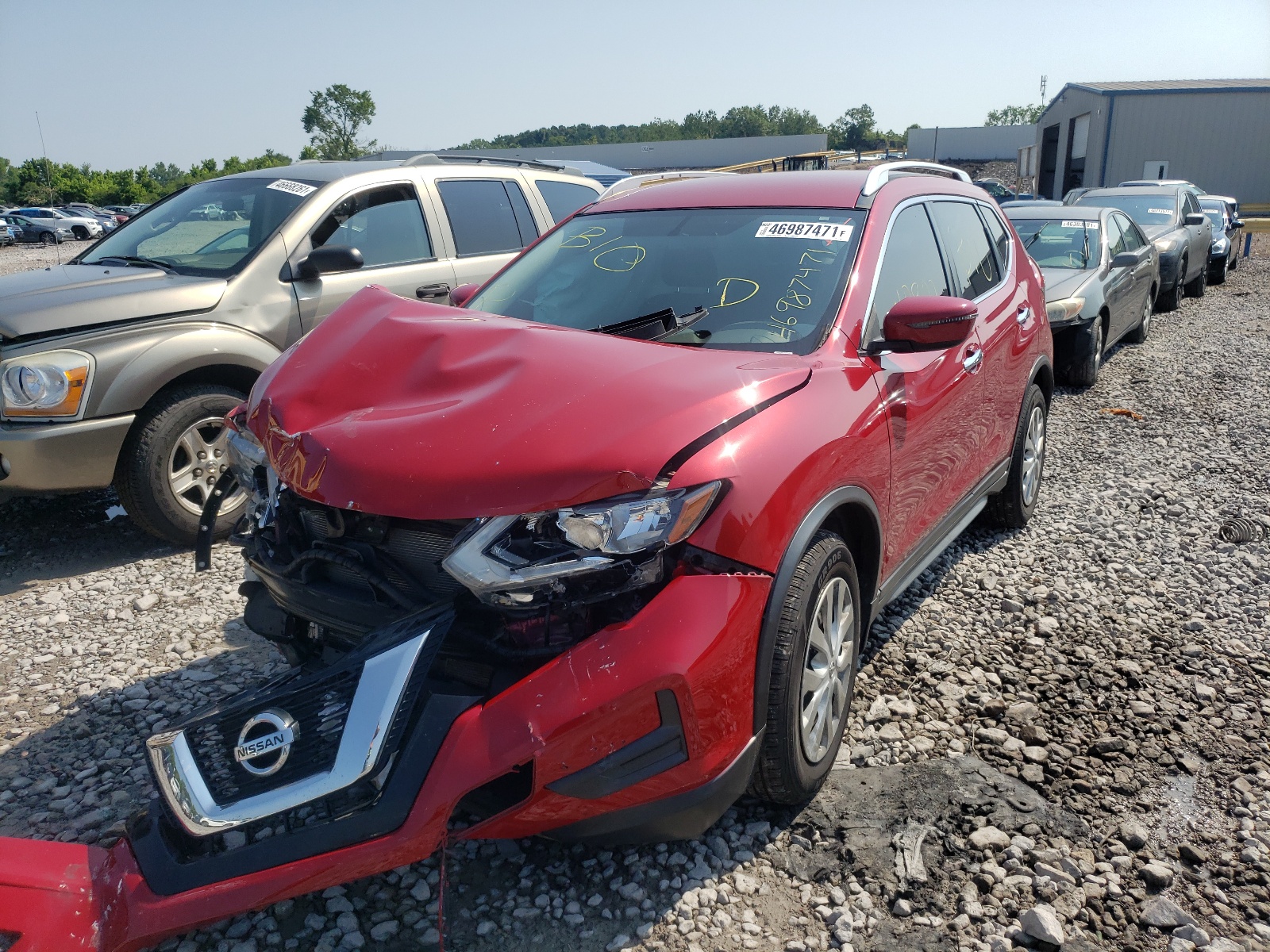 Photo 2 from auction – 2017 NISSAN ROGUE S with VIN JN8AT2MT2HW392486