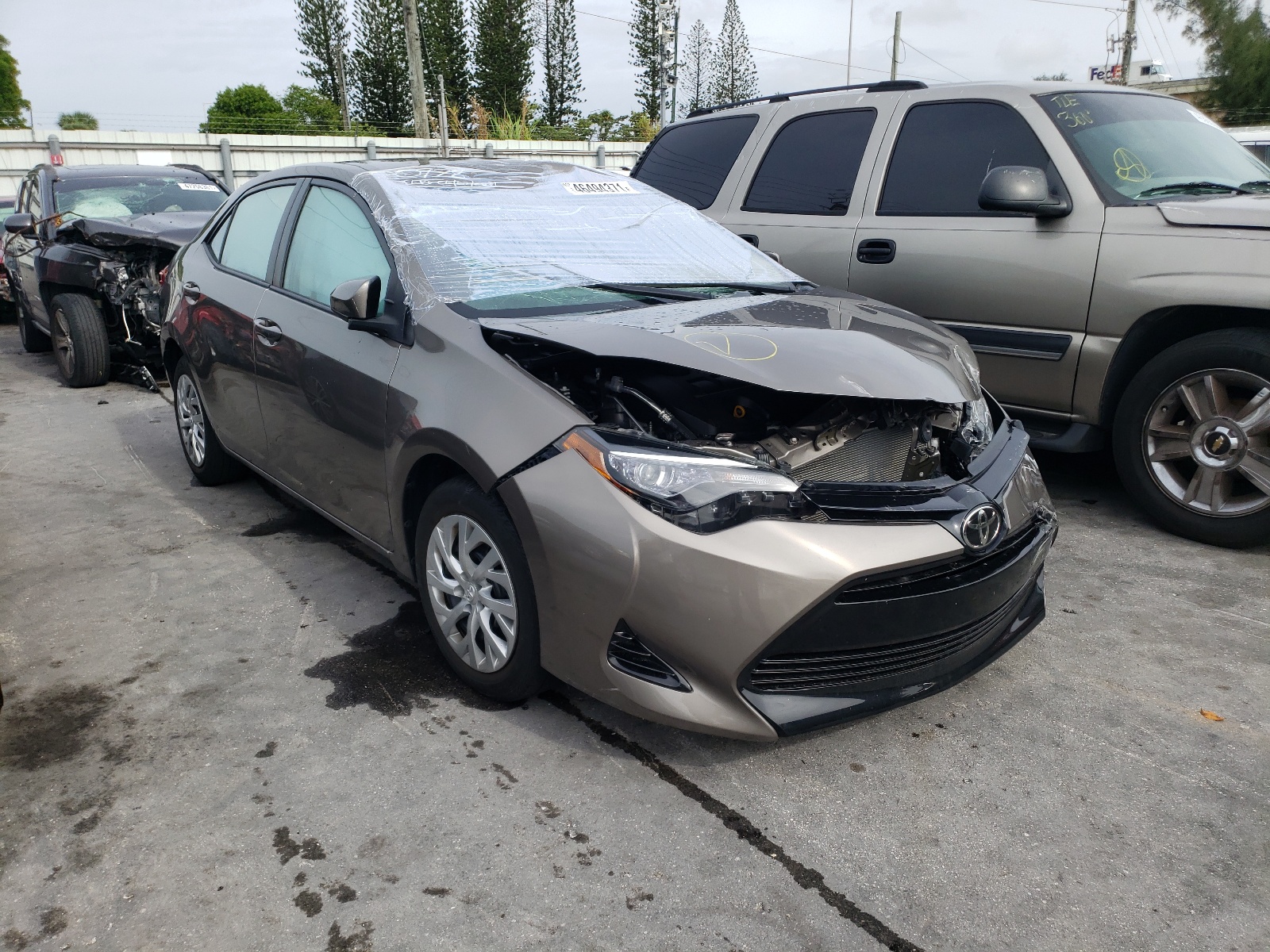 Photo 1 from auction – 2018 TOYOTA COROLLA L with VIN 5YFBURHE0JP740978