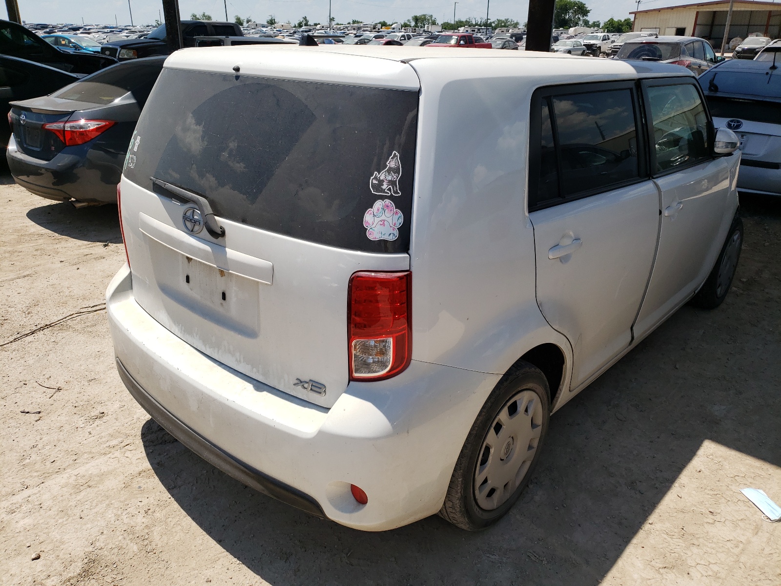 Photo 4 from auction – 2015 TOYOTA SCION XB with VIN JTLZE4FE3FJ078735