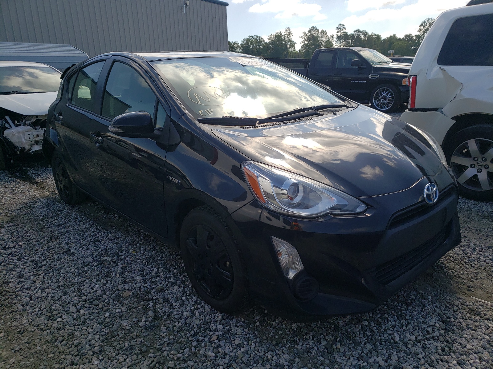 Photo 1 from auction – 2015 TOYOTA PRIUS C with VIN JTDKDTB31F1096715