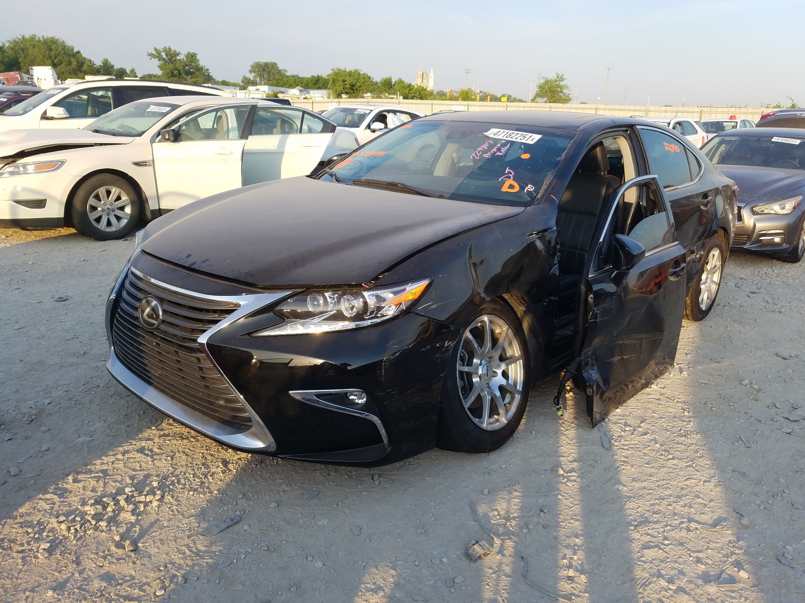 Photo 2 from auction – 2017 LEXUS ES 350 with VIN 58ABK1GG2HU069471