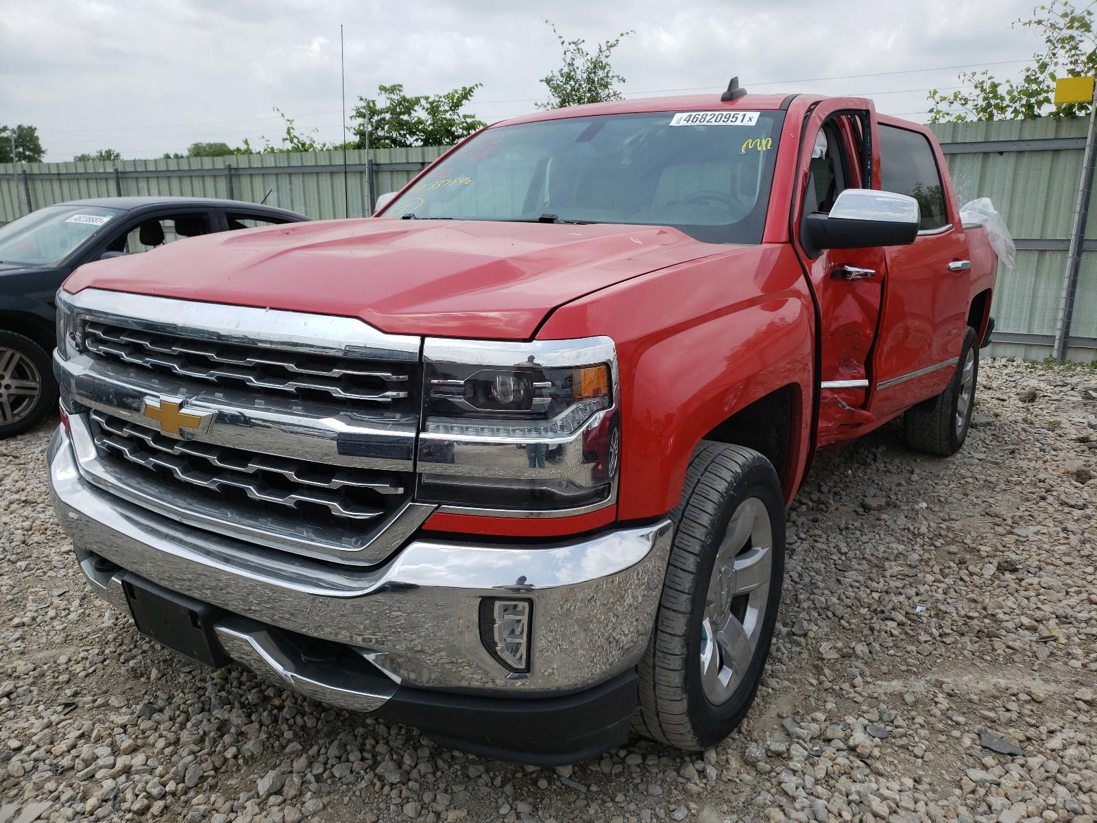 Photo 2 from auction – 2018 CHEVROLET SILVERADO with VIN 3GCUKSEC8JG337846