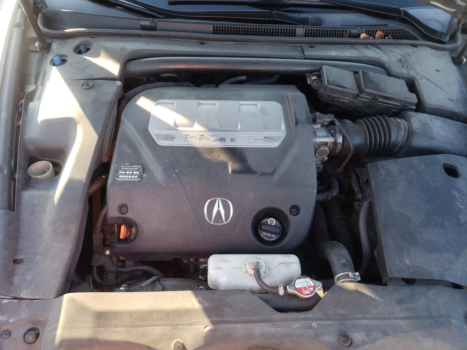 Photo 7 from auction – 2008 ACURA TL with VIN 19UUA66268A034154