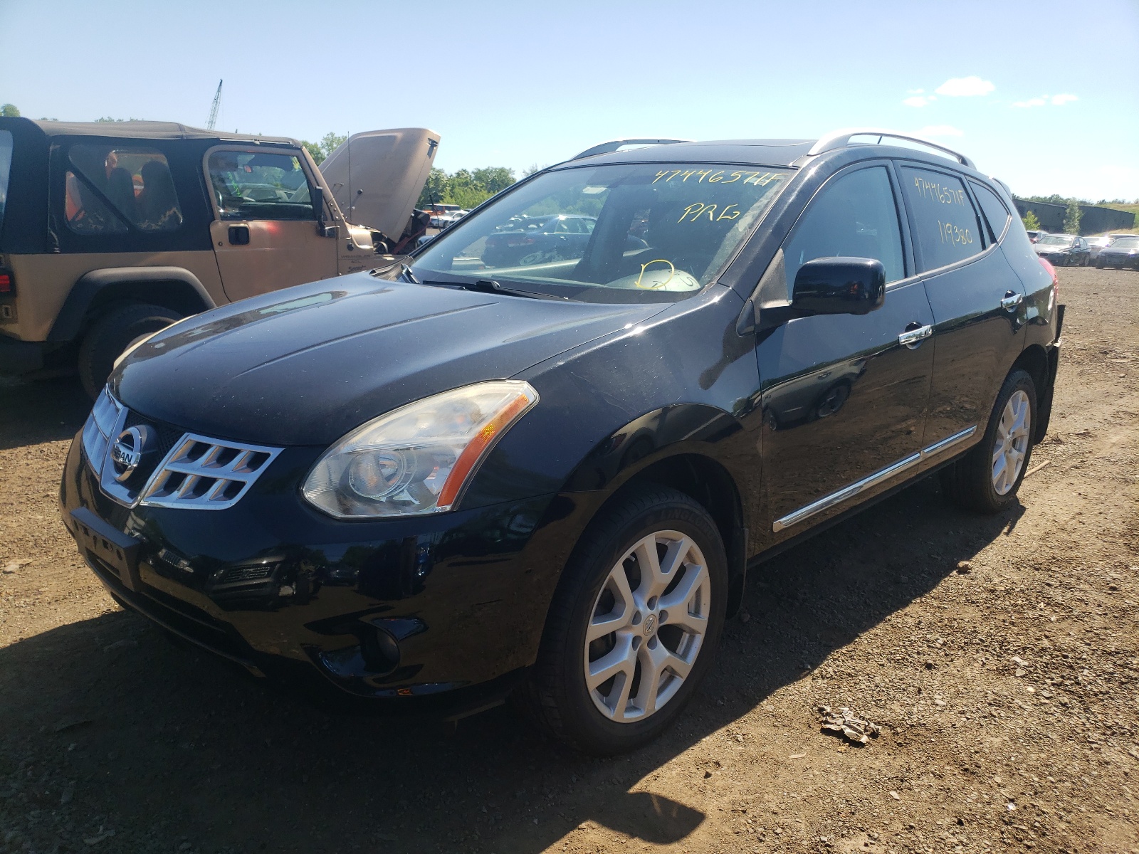 Photo 2 from auction – 2012 NISSAN ROGUE with VIN JN8AS5MV3CW411111