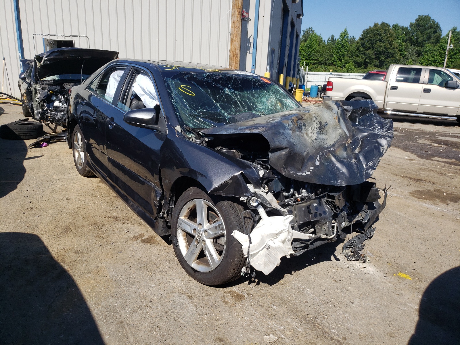 Foto 1 de la subasta – 2012 TOYOTA CAMRY BASE con VIN 4T1BF1FK4CU091630