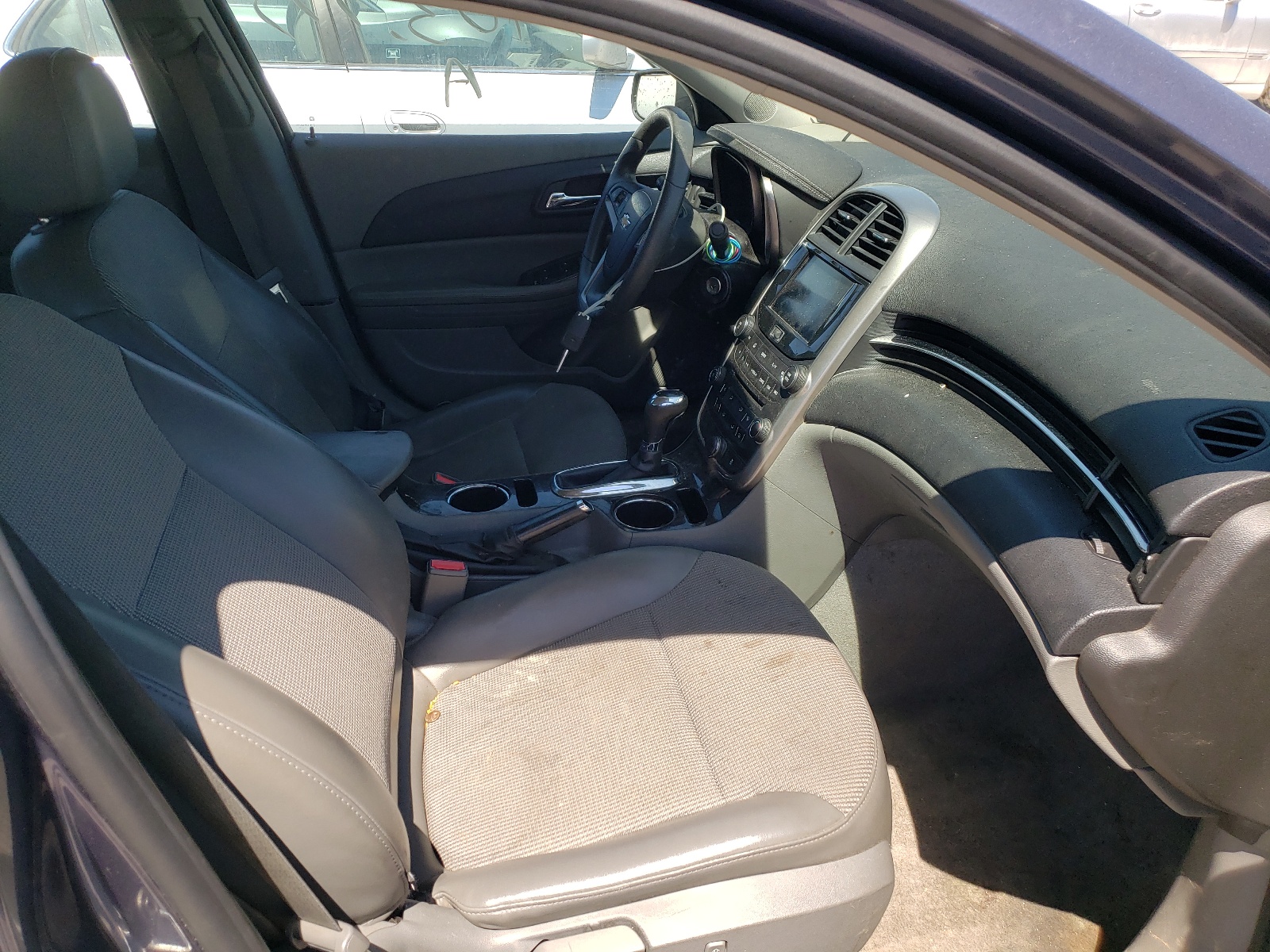 Photo 5 from auction – 2014 CHEVROLET MALIBU 1LT with VIN 1G11C5SL2EF291548