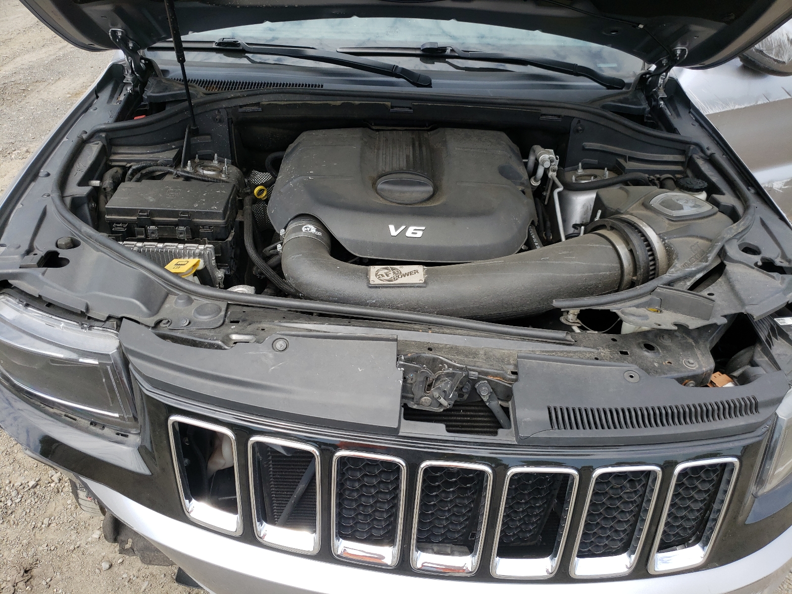 Photo 7 from auction – 2015 JEEP GRAND CHER with VIN 1C4RJFAG5FC604184