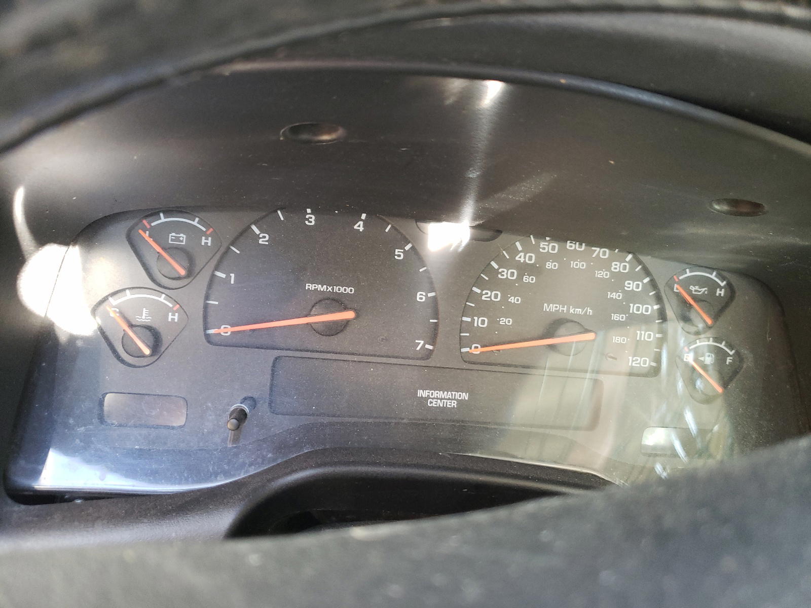 Photo 8 from auction – 2003 DODGE DAKOTA SPO with VIN 1D7FL36N43S190017