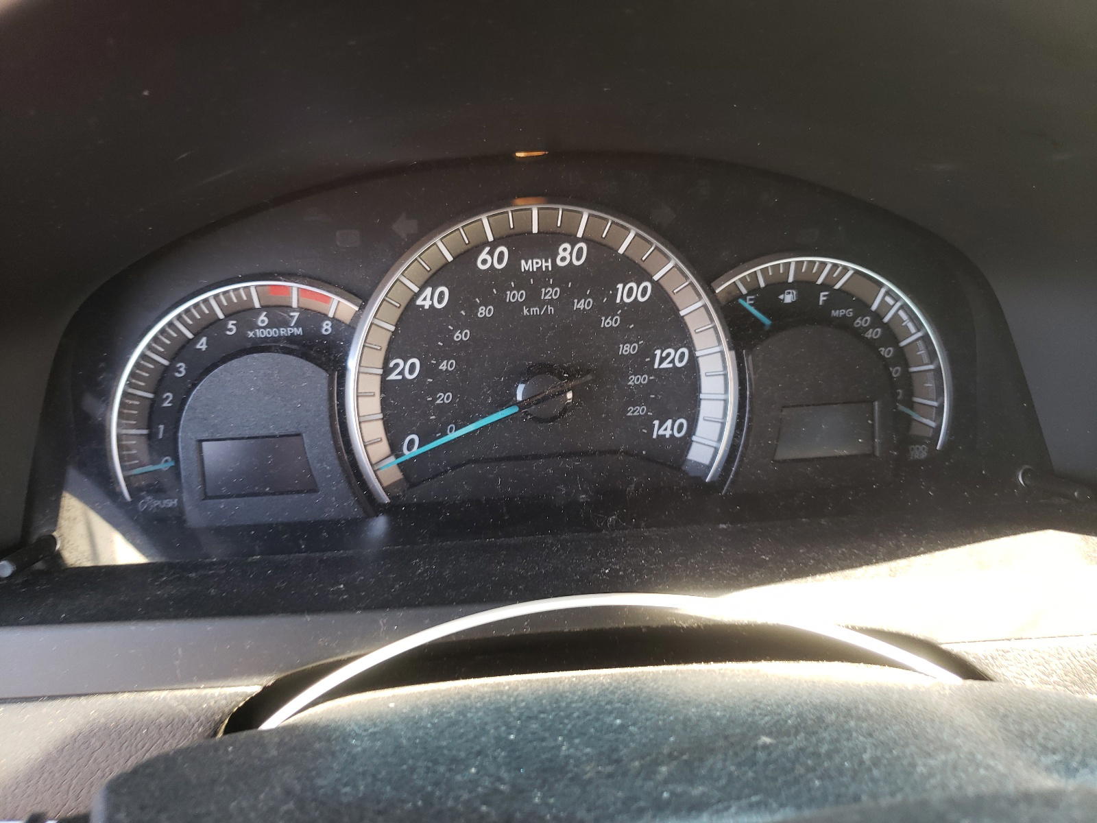 Photo 8 from auction – 2012 TOYOTA CAMRY BASE with VIN 4T1BF1FK7CU196422