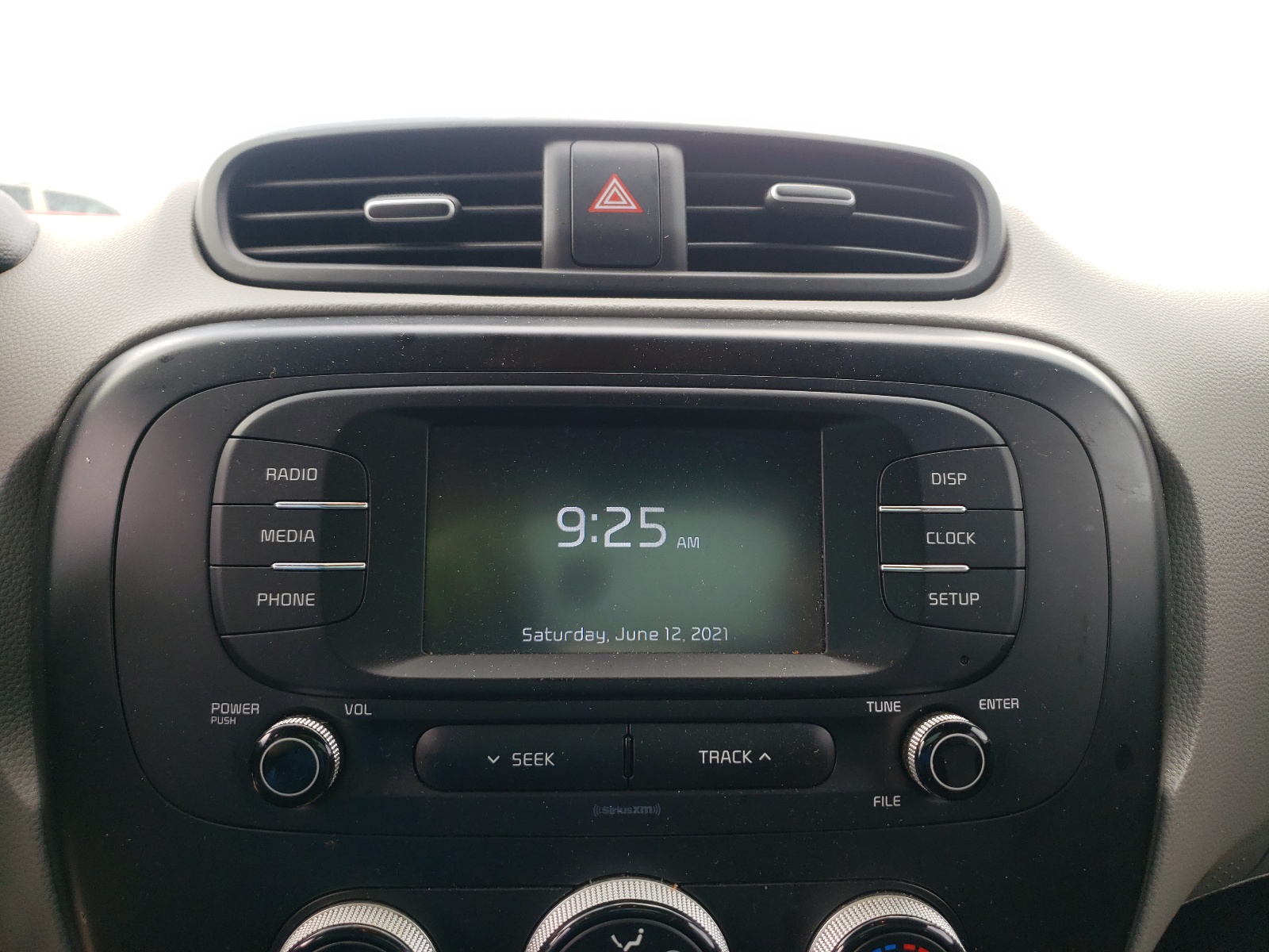 Photo 9 from auction – 2019 KIA SOUL with VIN KNDJN2A23K7687602