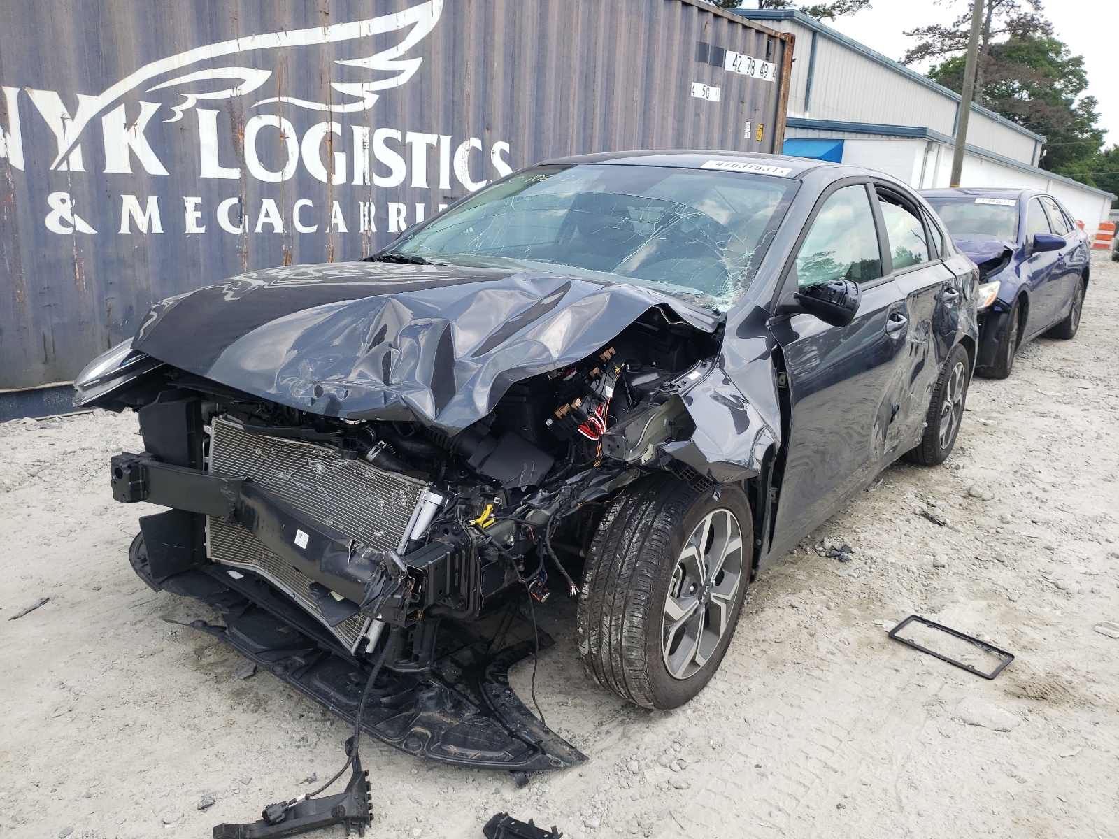 Photo 2 from auction – 2020 KIA FORTE FE with VIN 3KPF24AD4LE255677