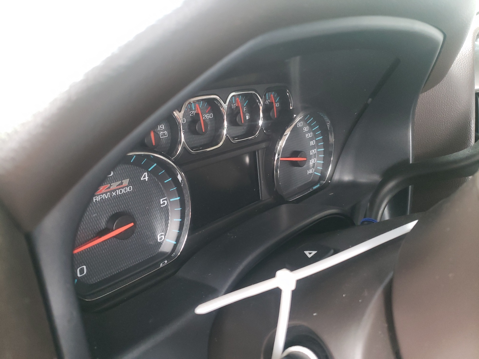 Photo 8 from auction – 2015 CHEVROLET SILVERADO with VIN 1GCVKREC3FZ341016