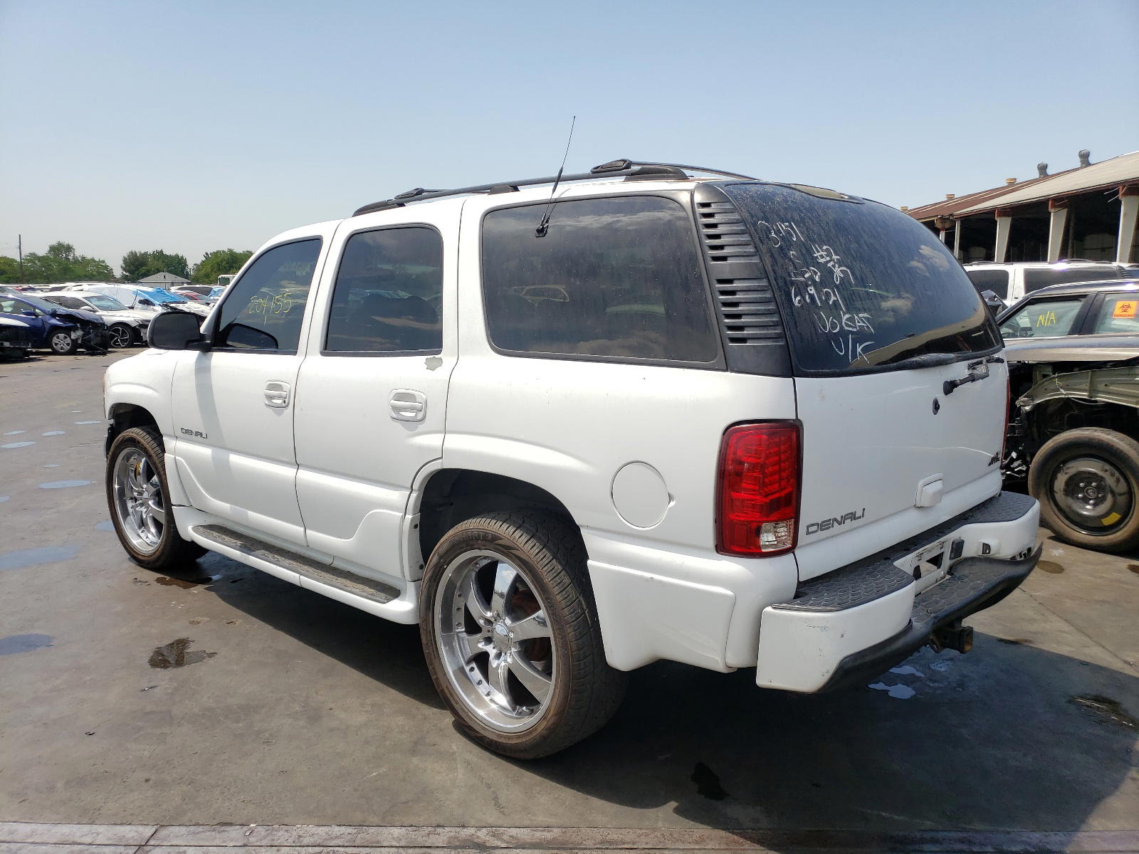 Photo 3 from auction – 2001 GMC DENALI with VIN 1GKEK63U71J240860