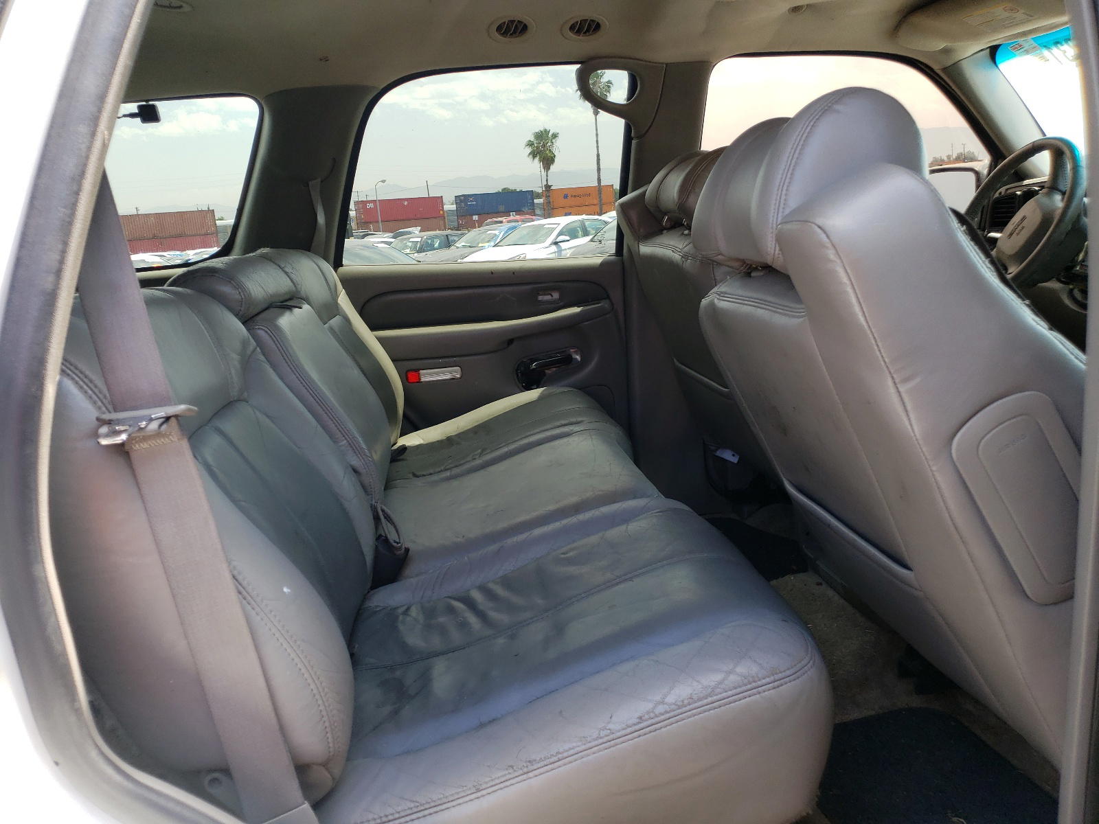 Photo 6 from auction – 2001 GMC DENALI with VIN 1GKEK63U71J240860