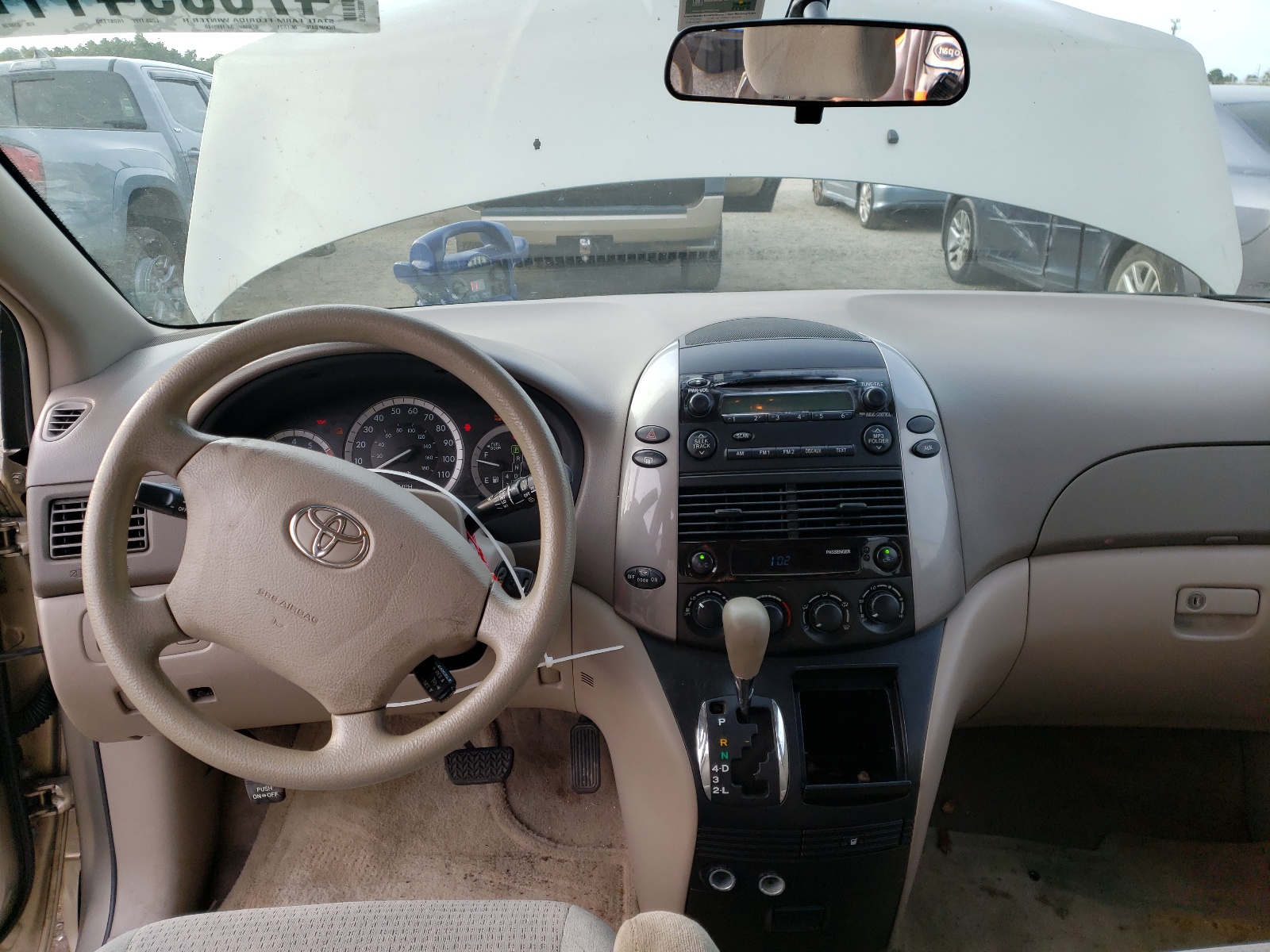 Photo 9 from auction – 2006 TOYOTA SIENNA CE with VIN 5TDZA23C06S474638