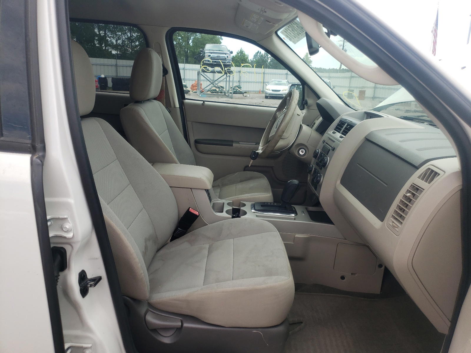 Photo 5 from auction – 2012 FORD ESCAPE XLT with VIN 1FMCU0D71CKB48882