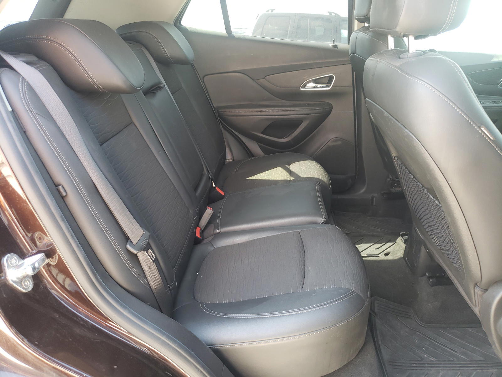 Photo 6 from auction – 2016 BUICK ENCORE with VIN KL4CJASB1GB713819