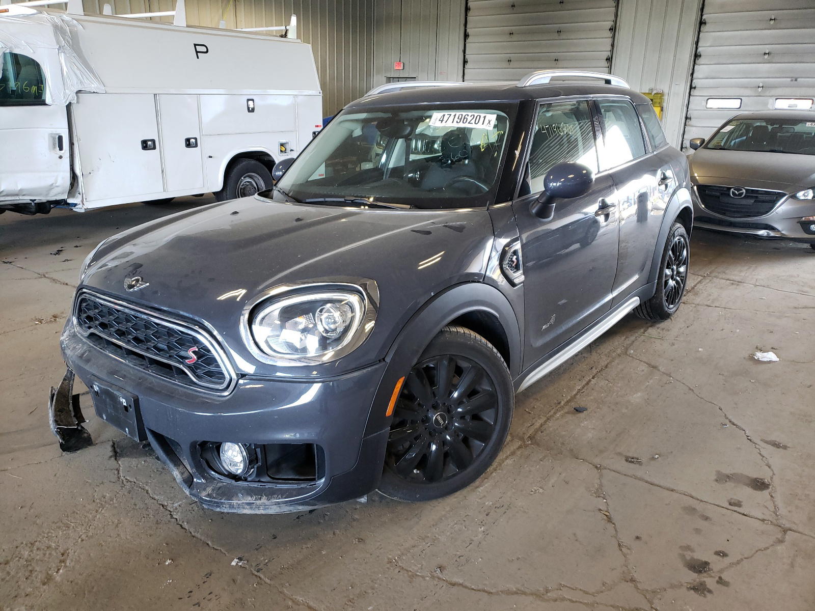 Photo 2 from auction – 2018 MINI COOPER S C with VIN WMZYT5C38J3D82424