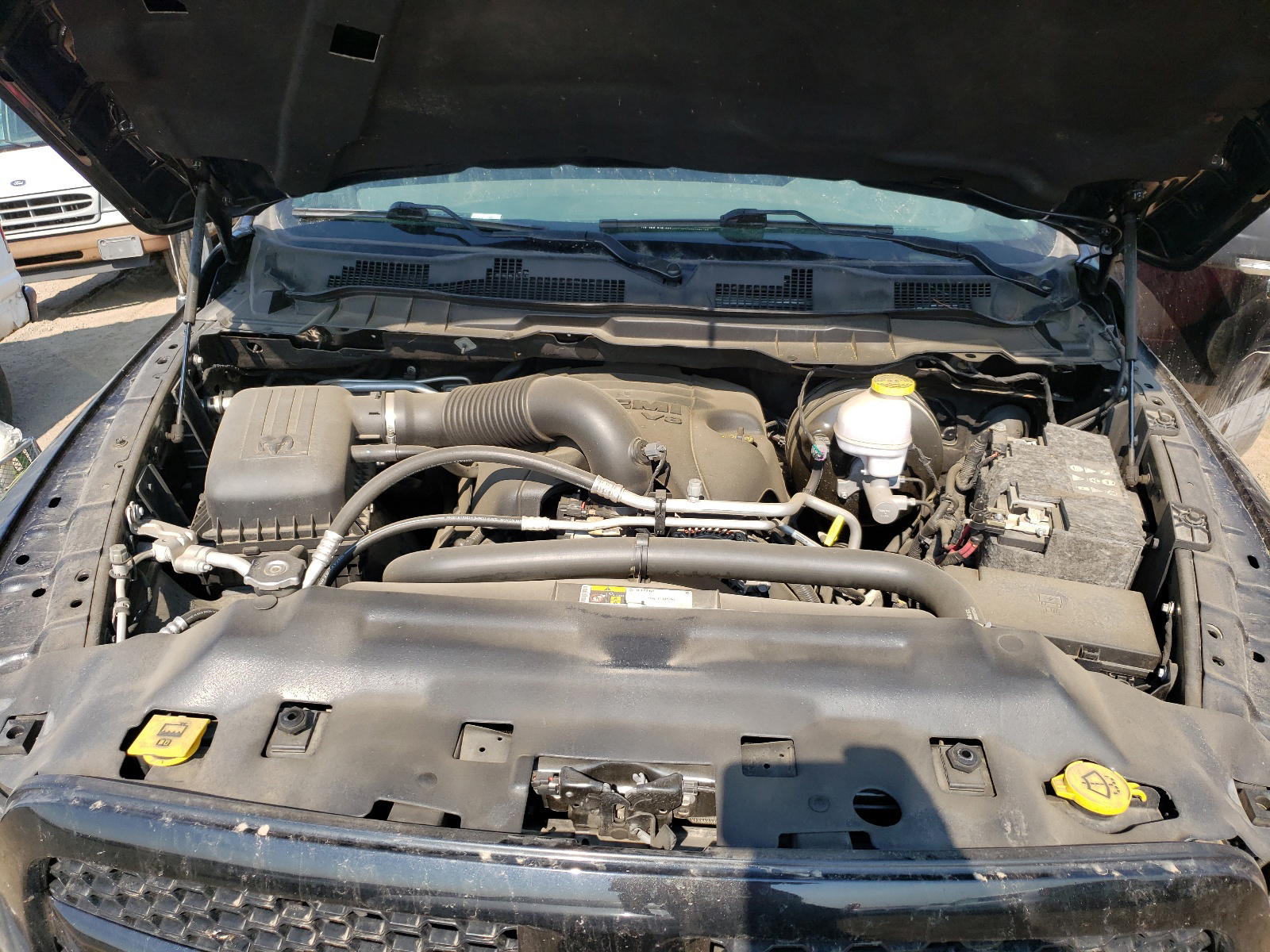 Photo 7 from auction – 2018 RAM 1500 SLT with VIN 1C6RR7LTXJS281894